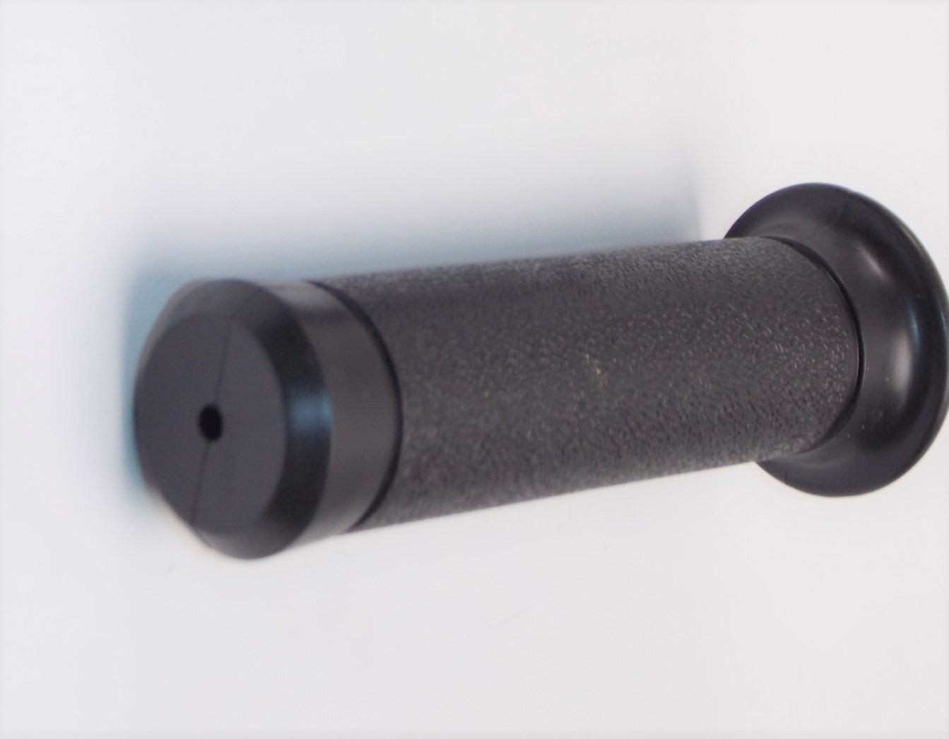 OEM PEUGEOT 2011 TWEET 125 SCOOTER HANDLEBAR LH GRIP RUBBER SLEEVER 801955 - MotoRaider