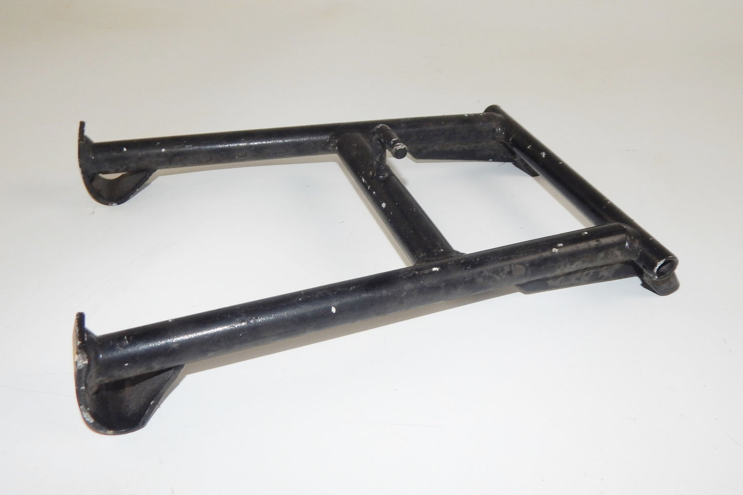 OEM LAVERDA ZUNDAPP 1981 LZ 1 125 FRAME CHASSIS CENTER KICK STAND 60 106 687 - MotoRaider