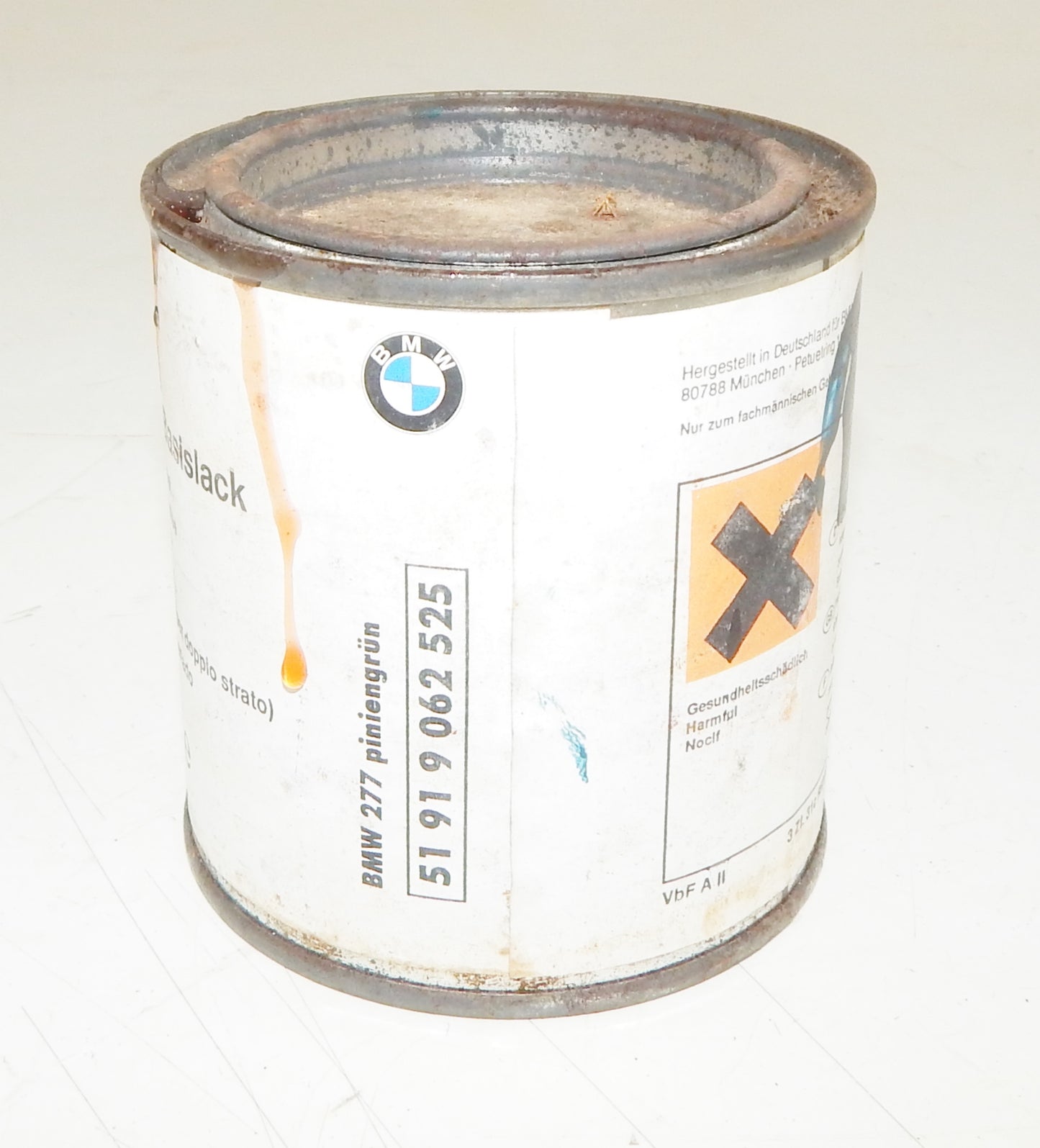 OEM BMW PAINT CAN 250ml PEARLCOLOR BASECOAT BMW 277 PINE GREEN (PINIENGRÜN) - MotoRaider