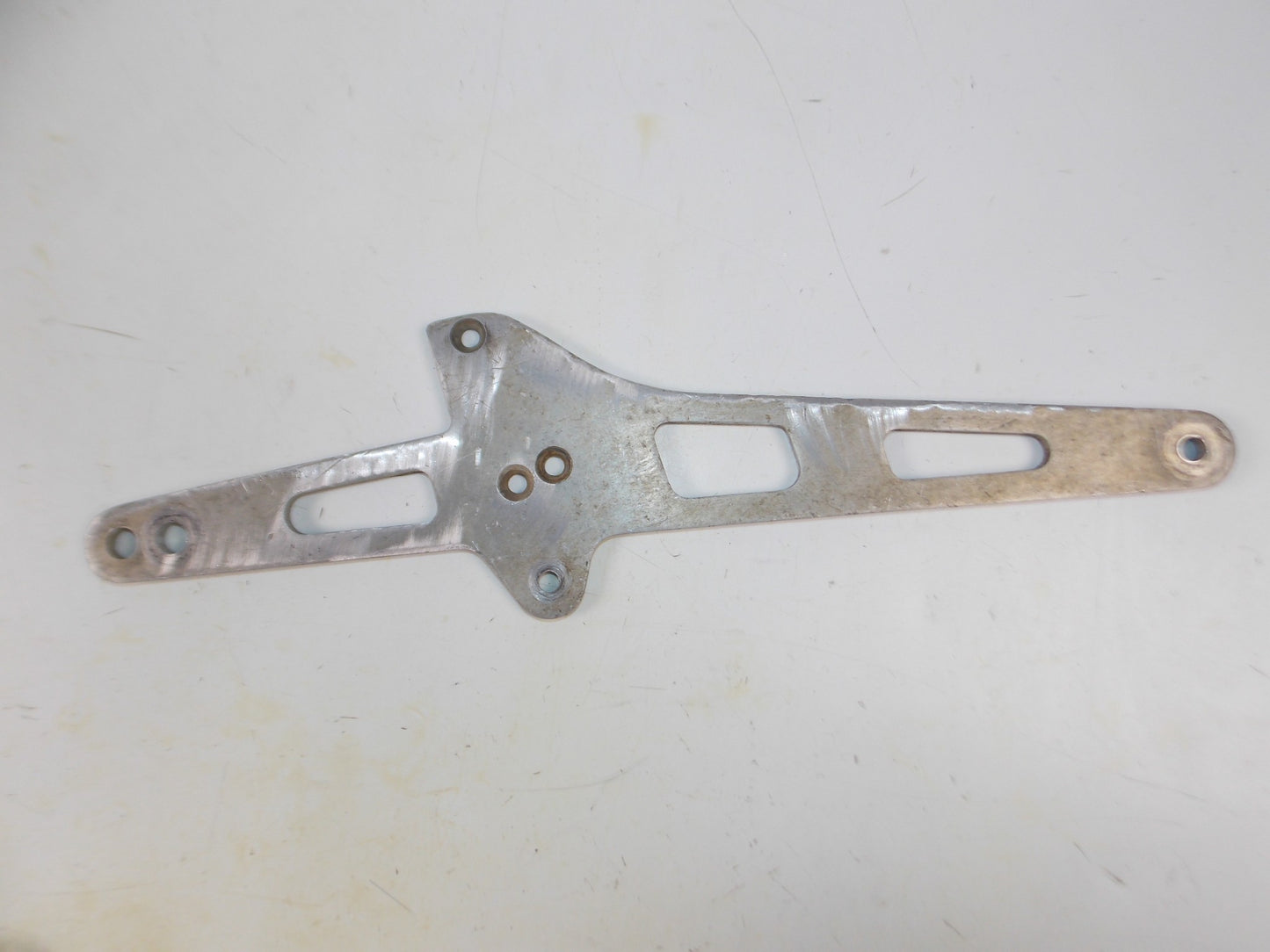1970's BETA CR RG 125 250 ALLOY CHAIN GUIDE PAD BRACKET PLATE MOUNT REPLICA - MotoRaider