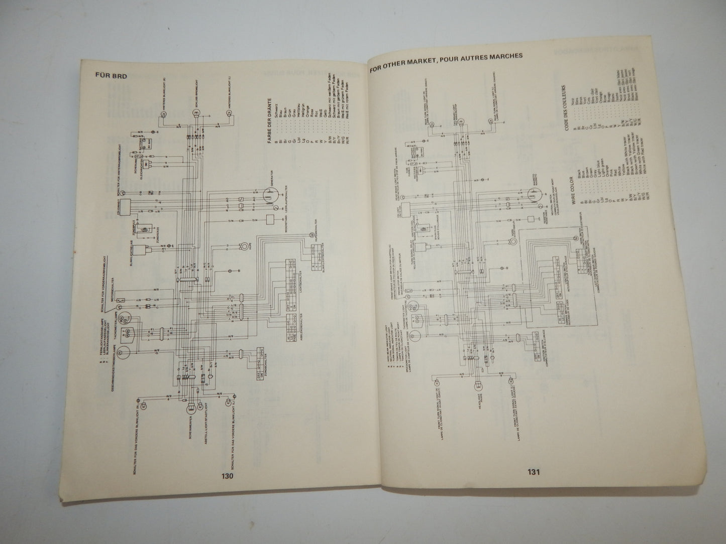 1982 SUZUKI DR500-S USER OWNER MANUAL BOOK 99011-37432-01M MULTI LANGUAGE - MotoRaider