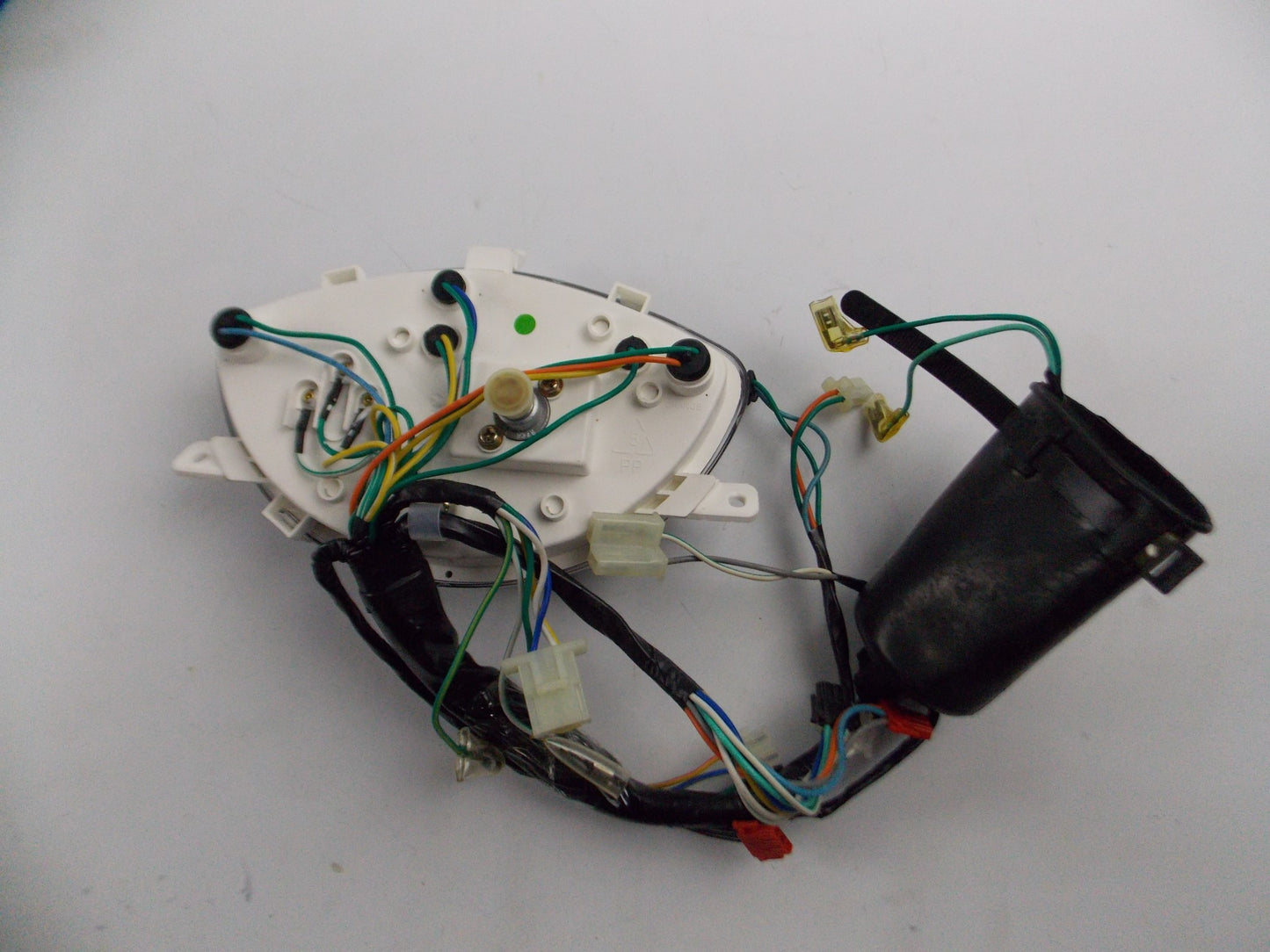 OEM PEUGEOT SCOOTER TWEET 50 TACHOMETER SPEEDOMETER 37200-Z6A-000 | 37200Z6A000 - MotoRaider
