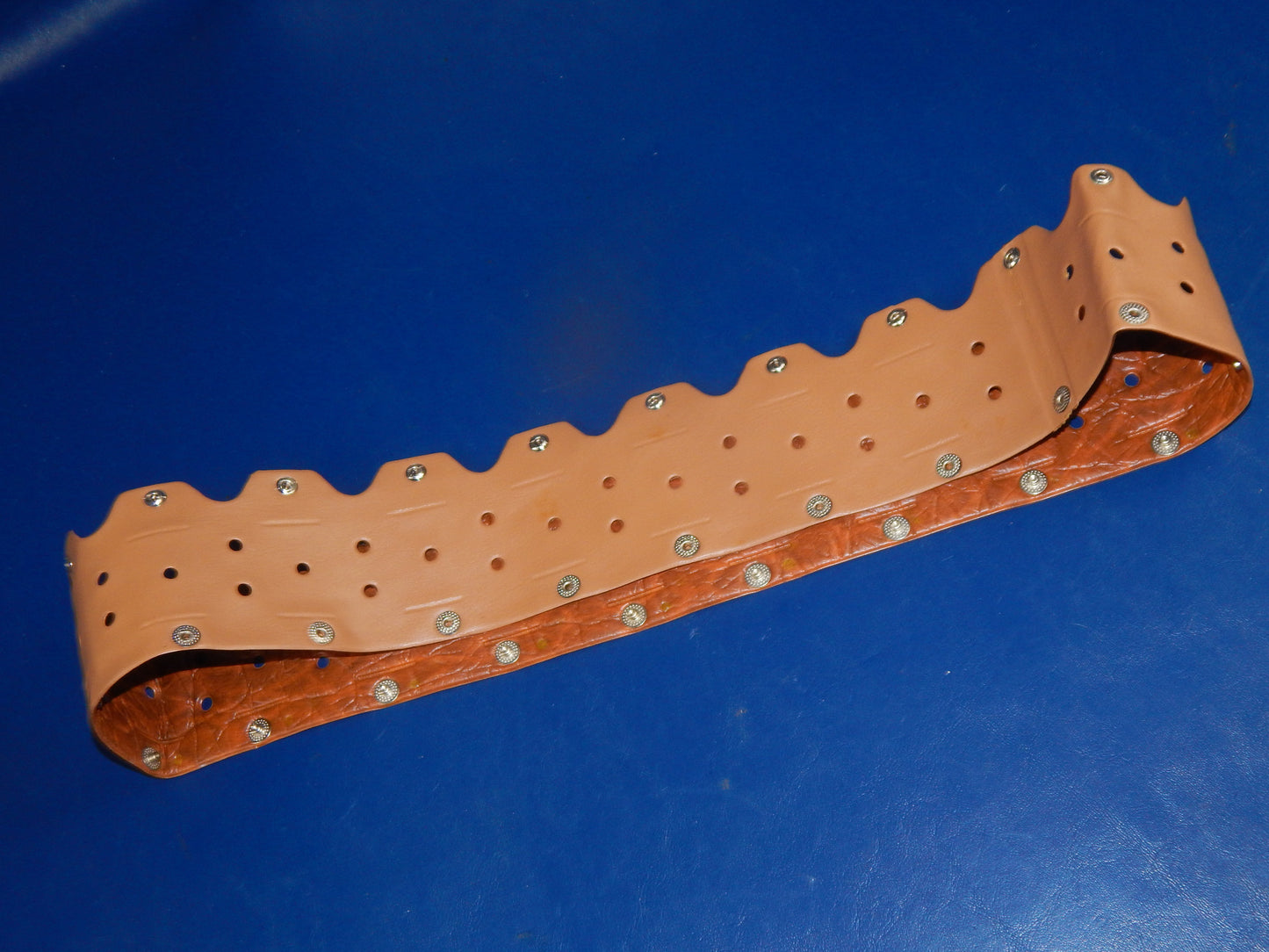 NOS 1970's STEERING WHEEL COVER BROWN VINYL L=39.5" 100cm FIAT LANCIA ALFA MG - MotoRaider