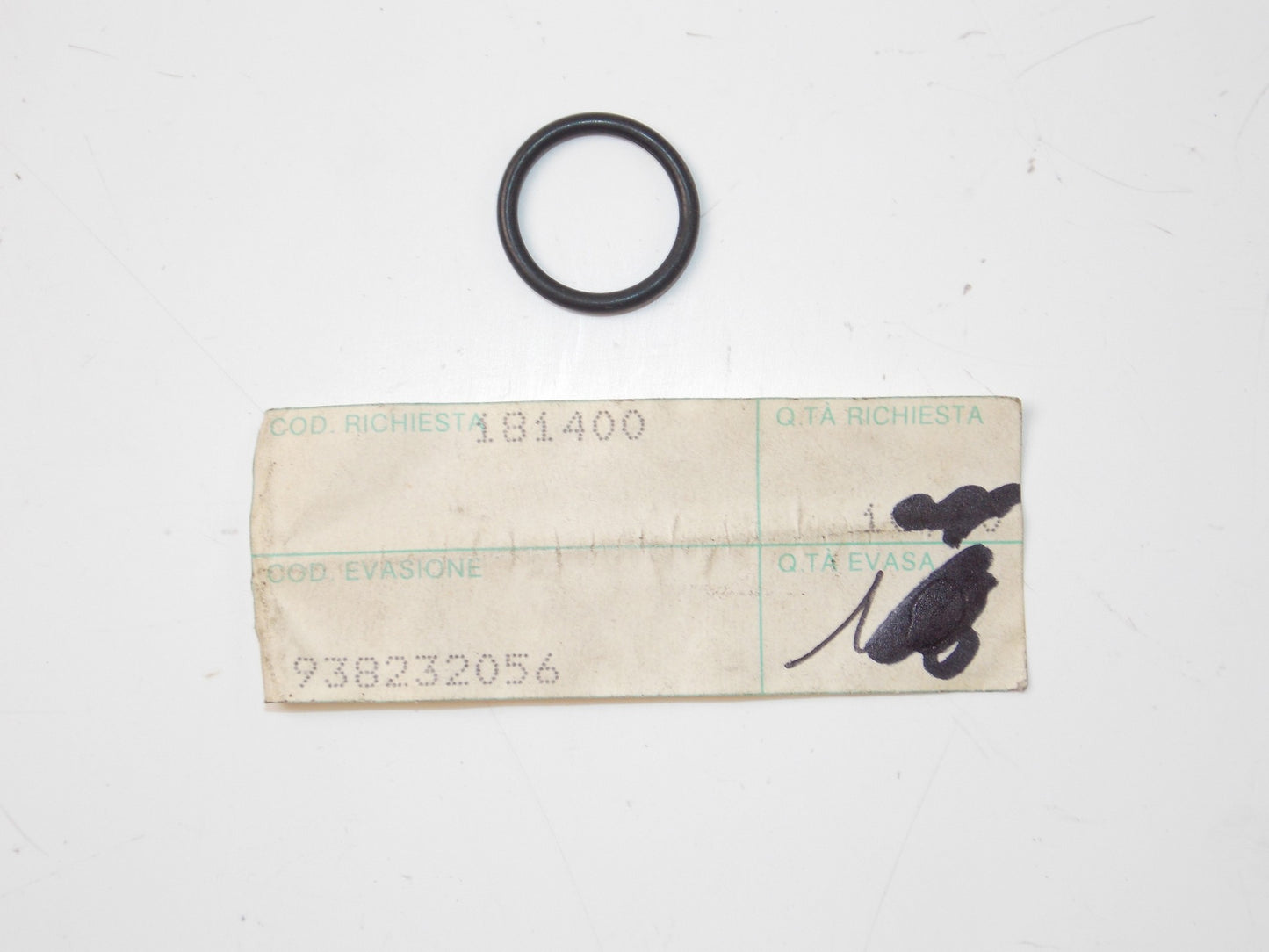 OEM DUCATI 748 1999/750SS 1991/ 851 1991-1992 SPEED SENSOR SEAL RING 938232056 - MotoRaider