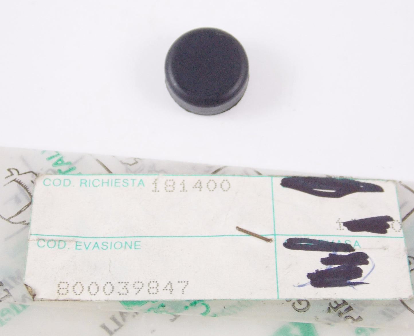 NOS OEM CAGIVA 1993-1999 CANYON 600W 16-600/W 12 BUFFER/PAD/TAMPONE 800039847 - MotoRaider