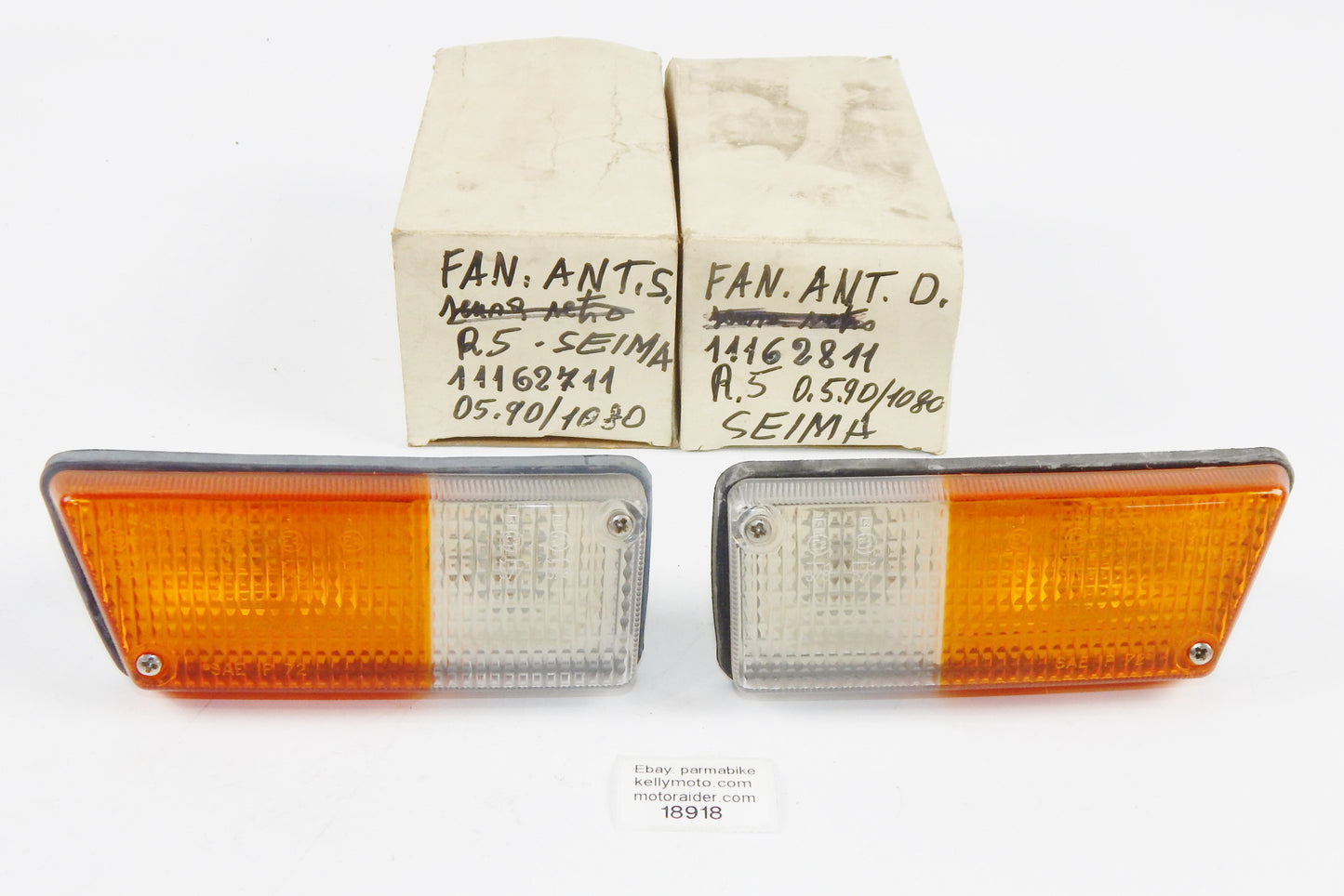 NOS 1970's RENAULT R5 LECAR FRONT MARKER LIGHT TURN SIGNAL RH LH SEIMA 11162711 - MotoRaider