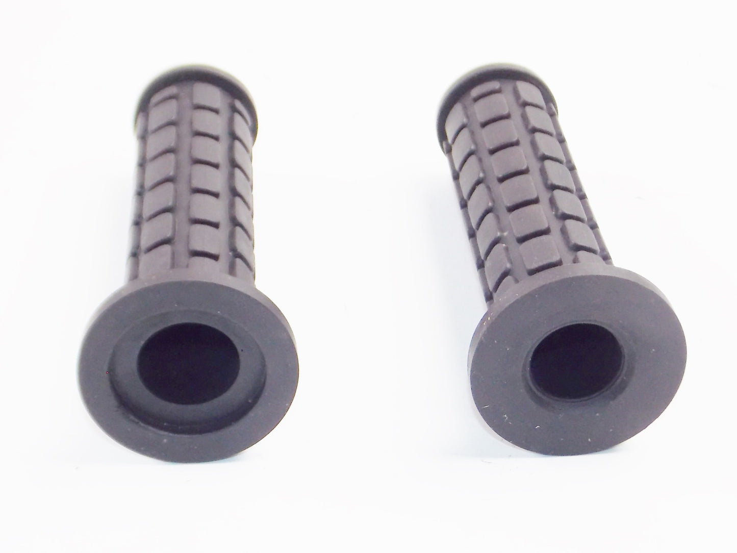 HANDLEBAR BLACK RUBBER HAND GRIPS SCCOTER MOTORCYCLE APRILIA CAGIVA GUZZI MORINI - MotoRaider