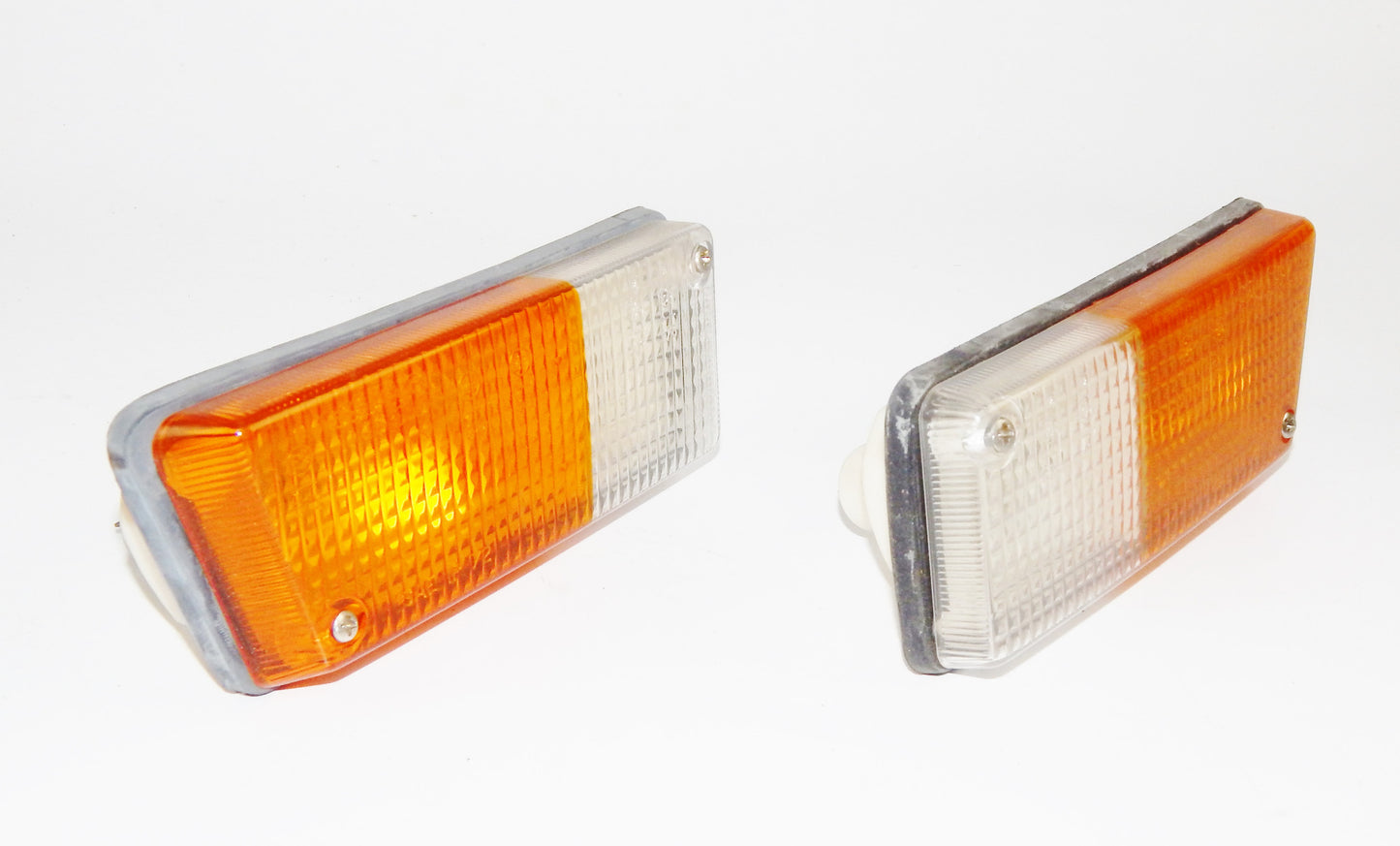 NOS 1970's RENAULT R5 LECAR FRONT MARKER LIGHT TURN SIGNAL RH LH SEIMA 11162711 - MotoRaider