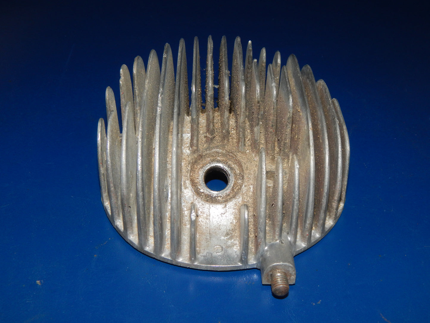 VESPA PIAGGIO ENGINE MOTOR CYLINDER HEAD VINTAGE SCOOTER ITALY - MotoRaider