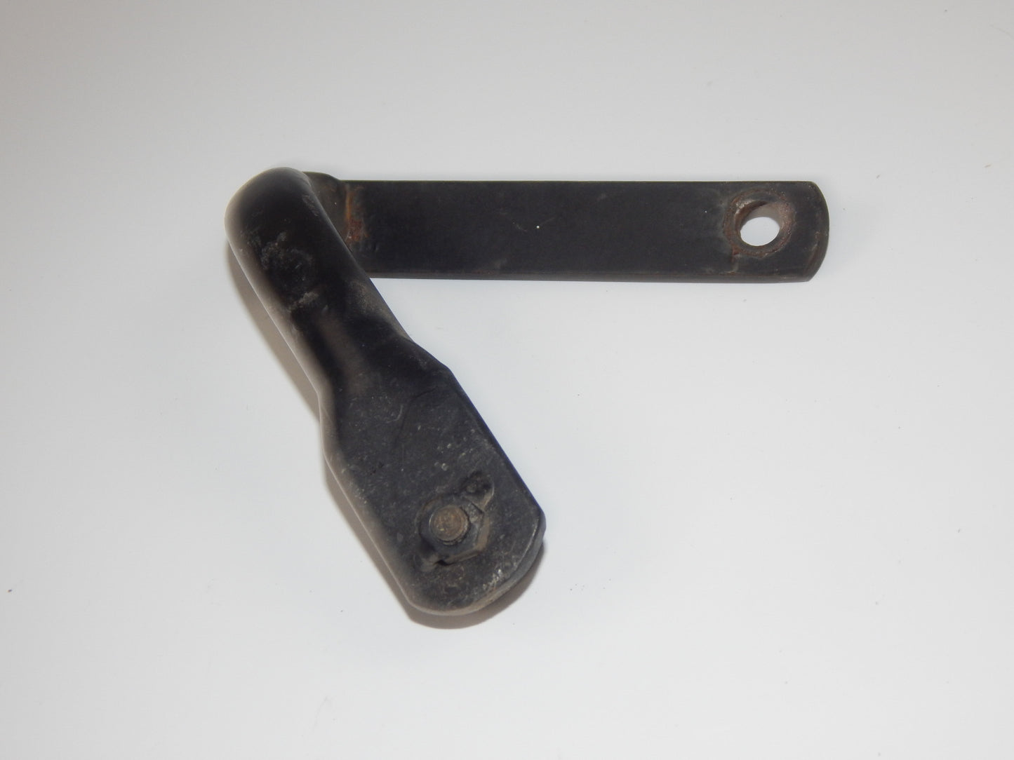 1986 KAWASAKI GPX 750-R FRAME CHASSIS TAIL SECTION LEFT BRACKET MOUNT VINTAGE - MotoRaider