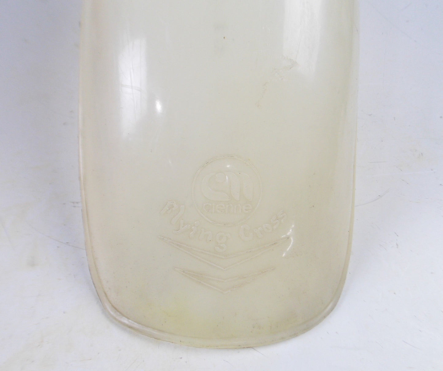 VINTAGE MOTORCYCLE CIENNE FLYING TRANSLUCENT MOTOCROSS REAR FENDERL=24 1/2" W=7" - MotoRaider