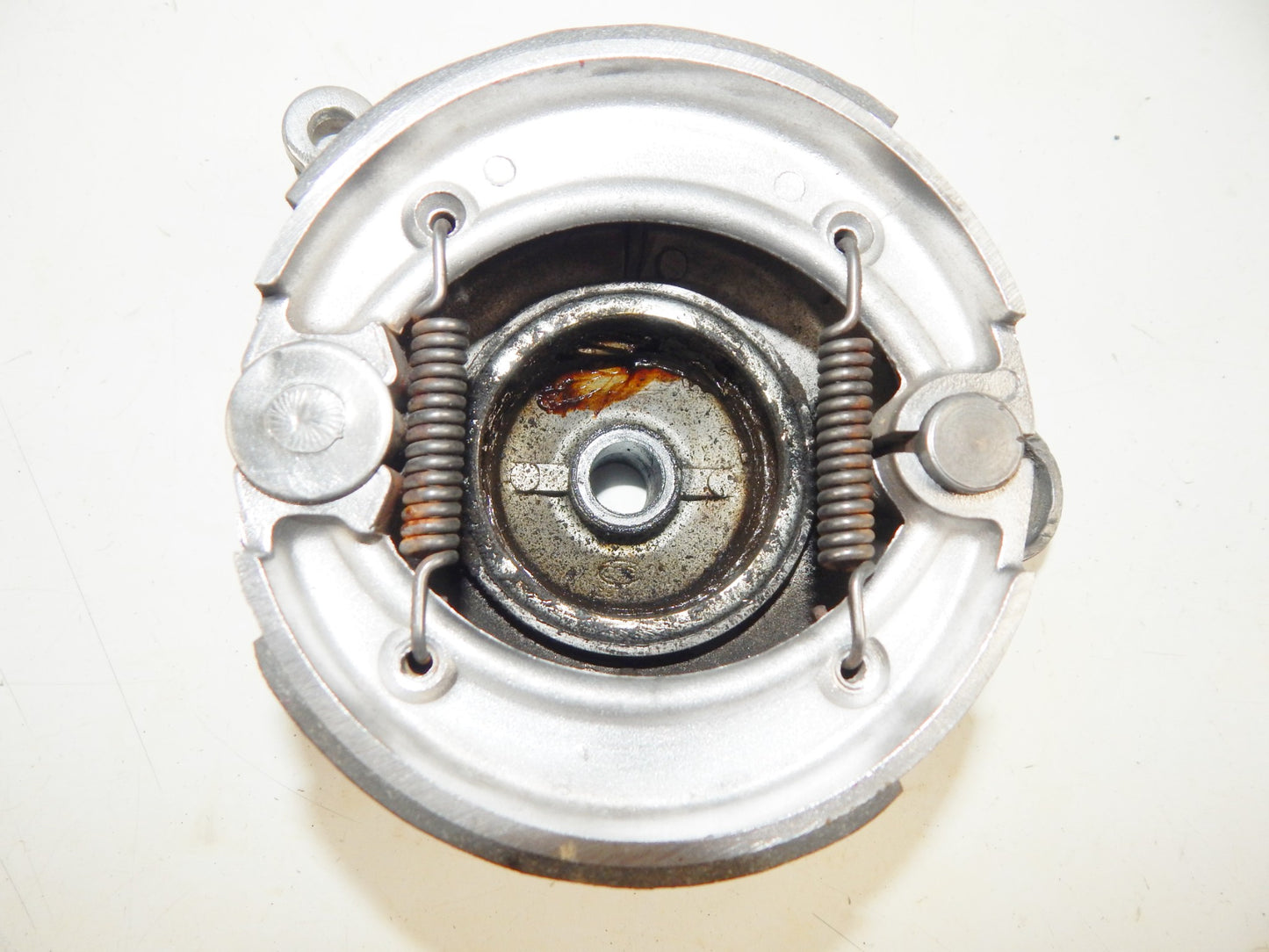 1970 GILERA 125 GIUBILEO REAR WHEEL HUB BRAKE PLATE SHOES VINTAGE ITALY - MotoRaider