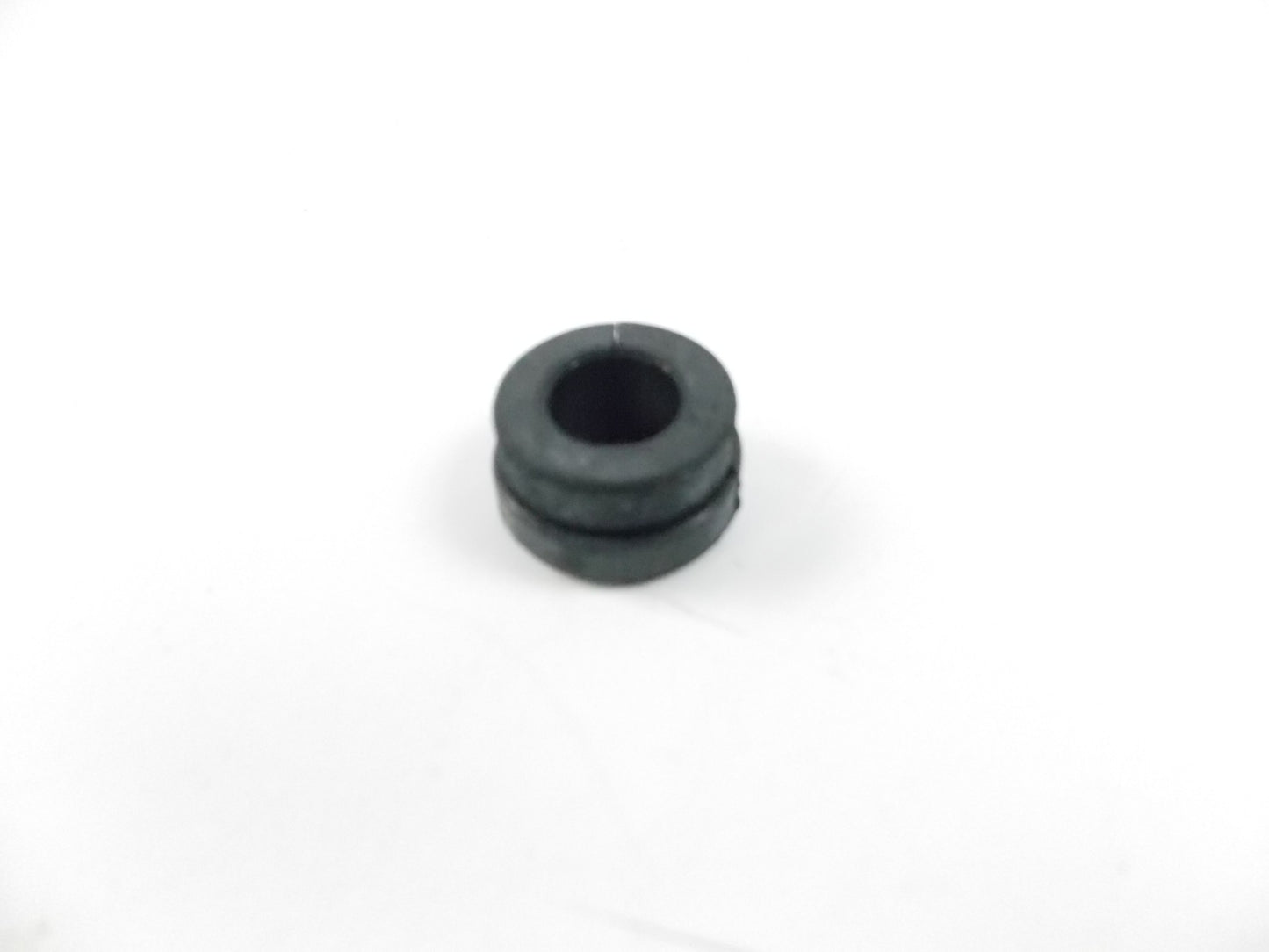 NOS OEM HONDA 1998-2006 CB600F | 1993-2000 XRV750 HANDLEBAR RUBBER 53107-MY1-000 - MotoRaider