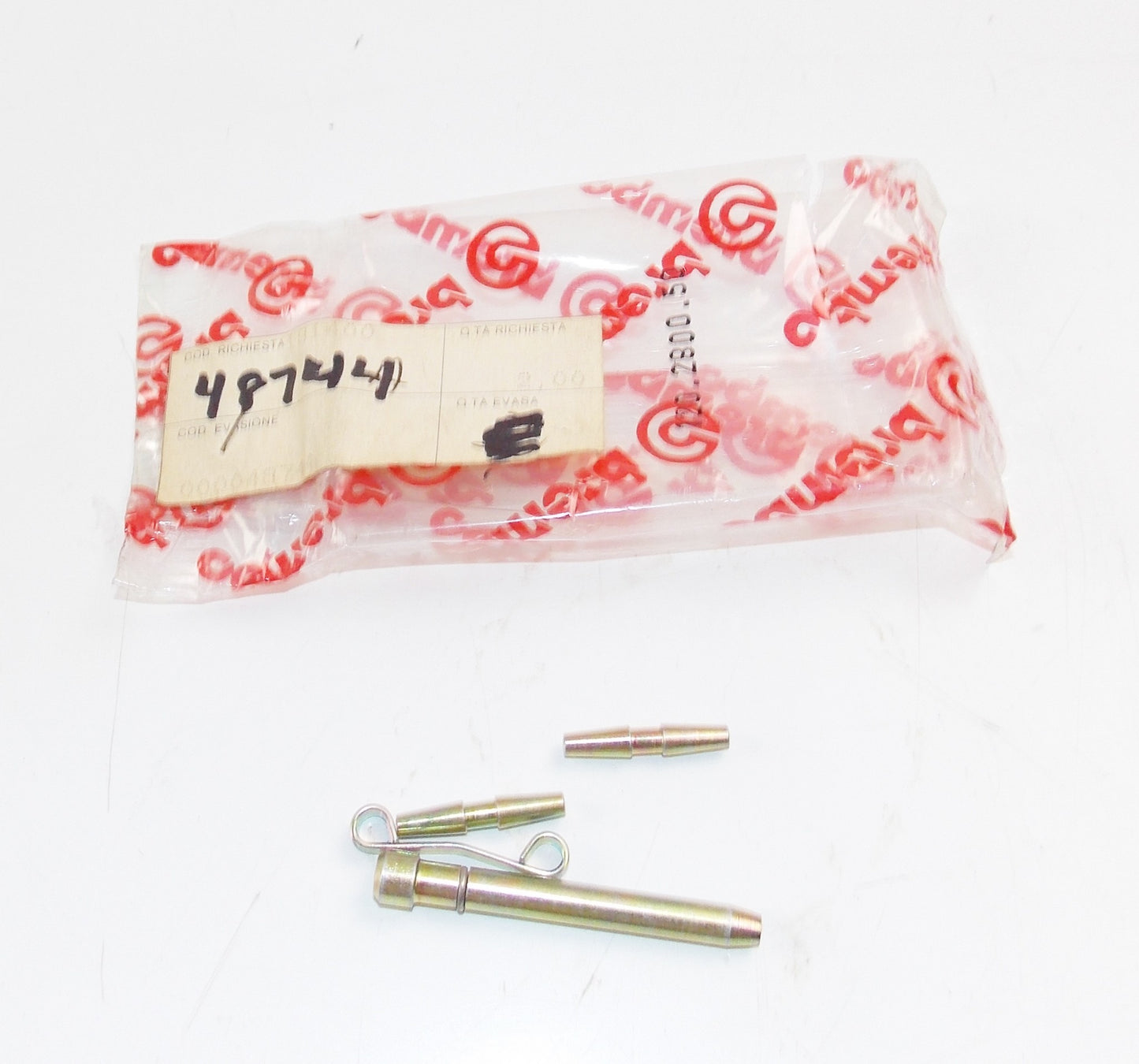 NOS BREMBO DUCATI CAGIVA 1987 ELEFANT 350/650/750 REAR HYD BRAKE PINKS KIT 48744 - MotoRaider