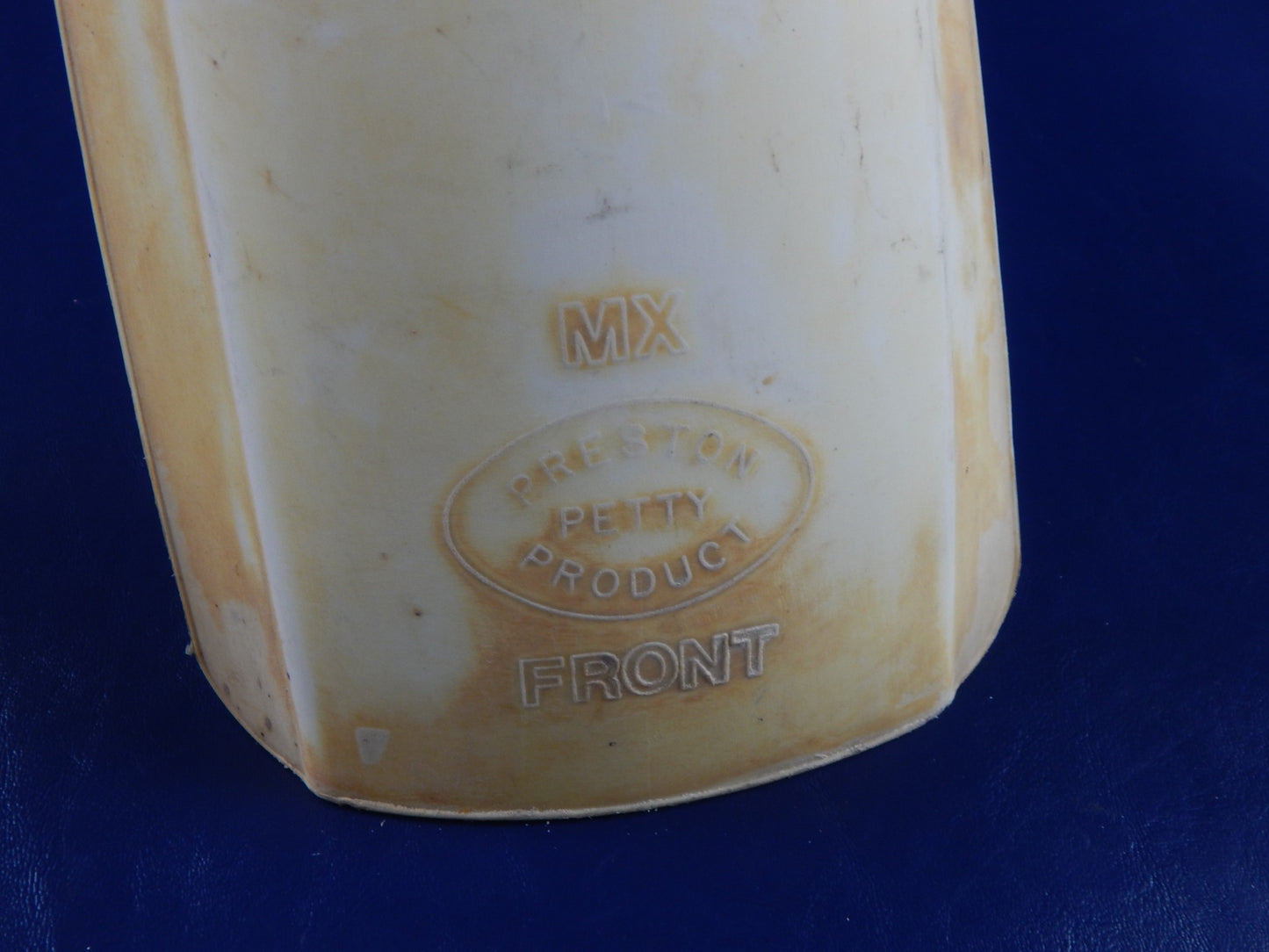 PRESTON PETTY MX MUD GUARD FRONT FENDER WHITE PLASTIC L=39" VINTAGE ENDURO CROSS - MotoRaider