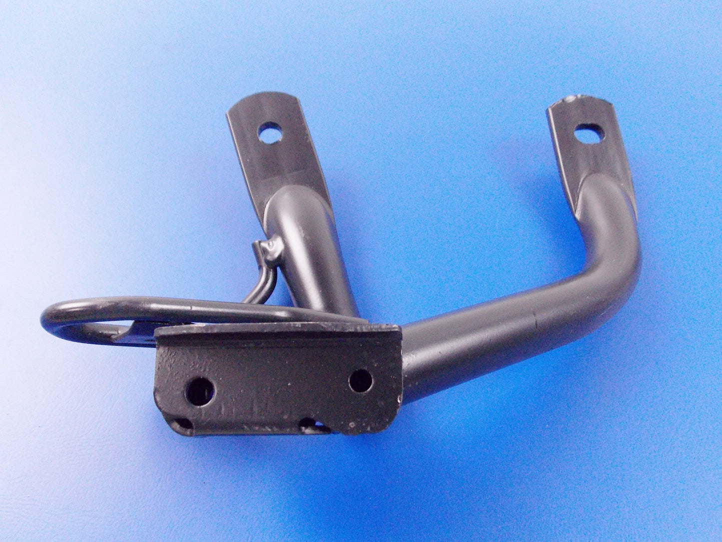 OEM HONDA 2001 | 2003-2005 SH125 STAY COMP LEFT PILLION STEP 50725-KPR-900 - MotoRaider