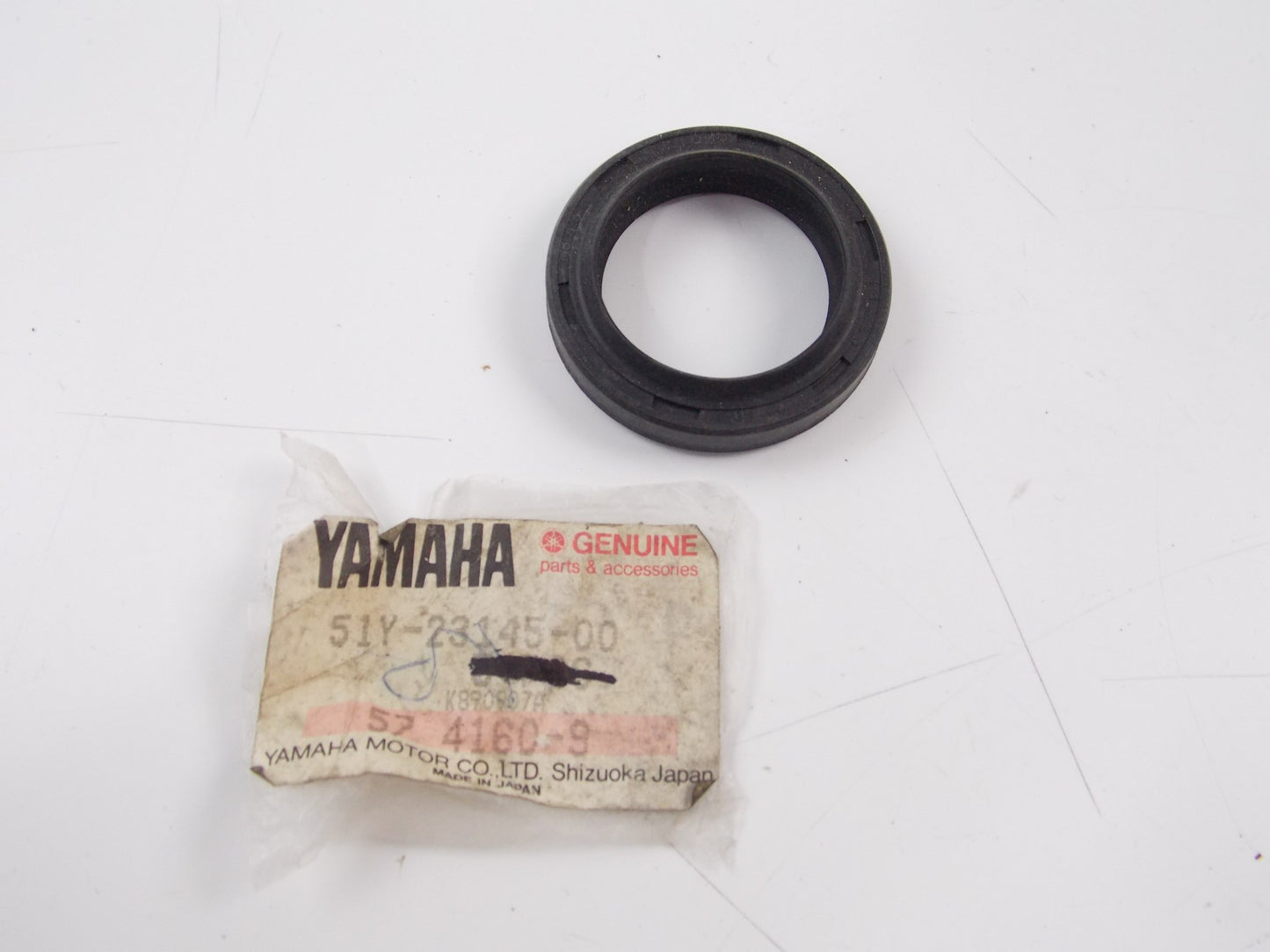NOS 1987-90 1995-2018 YAMAHA FRONT FORK OIL SEAL SRX250 XV250   51Y-23145-00 - MotoRaider