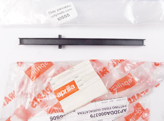 NOS OEM APRILIA 2017 APRILIA 125 / RS125 CAM CHAIN GUIDE PLATE AP3DDA000379 - MotoRaider