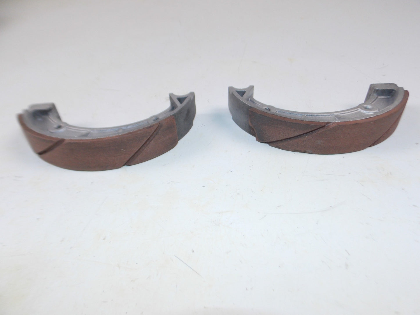VINTAGE MOTORCYCLE GRIMECA FRONT WHEEL BRAKE PLATE+SHOES OD=160MM CAGIVA GILERA - MotoRaider