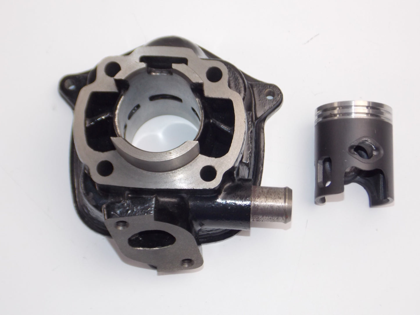 GA 121184 IT CYLINDER + PISTON D= 40MM MINARELLI YAMAHA 49 CC MHR MBL GARELLI - MotoRaider