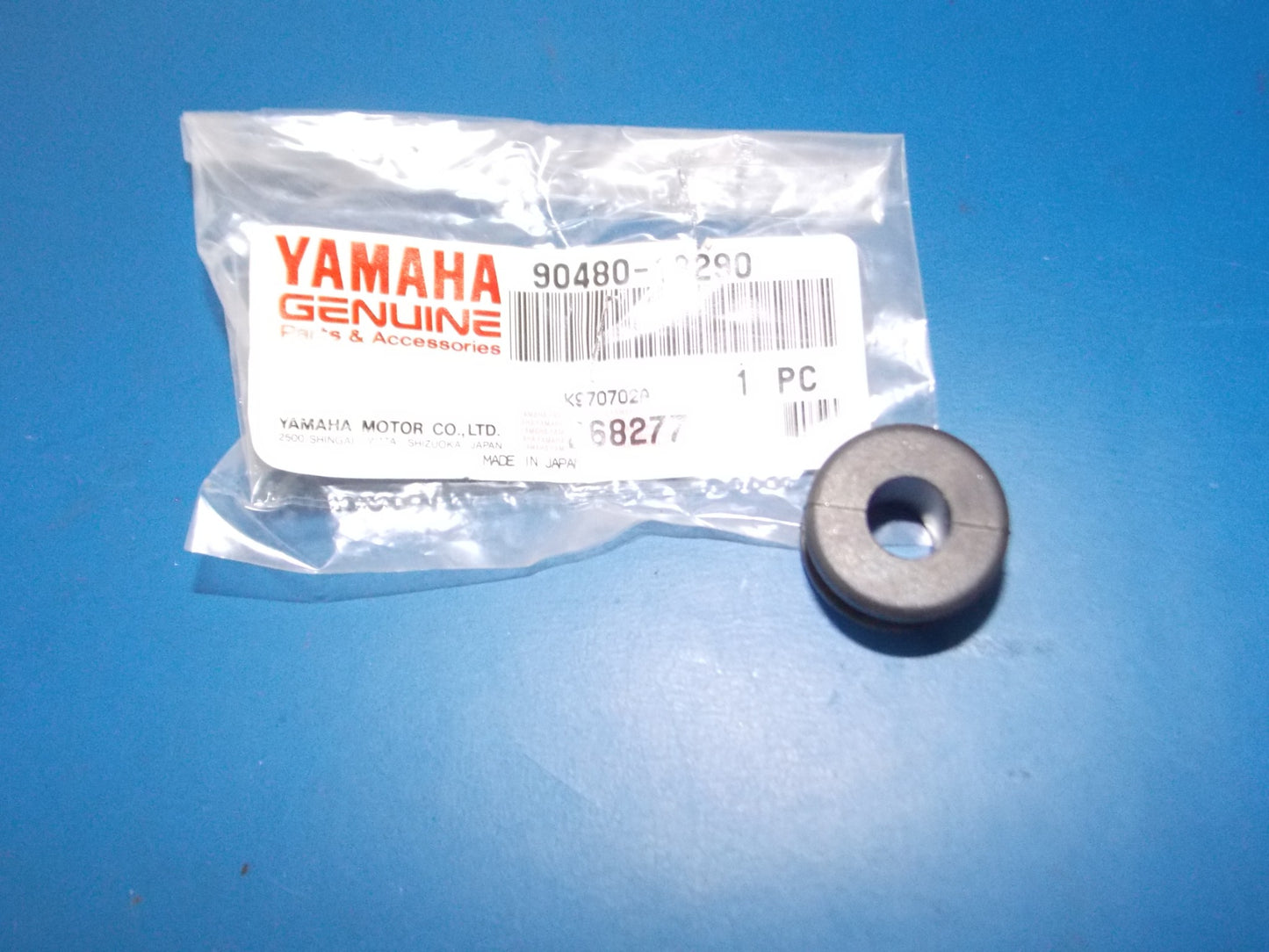 NOS YAMAHA 1983-2010 YFM80/350/100 YF1 YTM200 YTZ250 GROMMET 90480-18290 - MotoRaider
