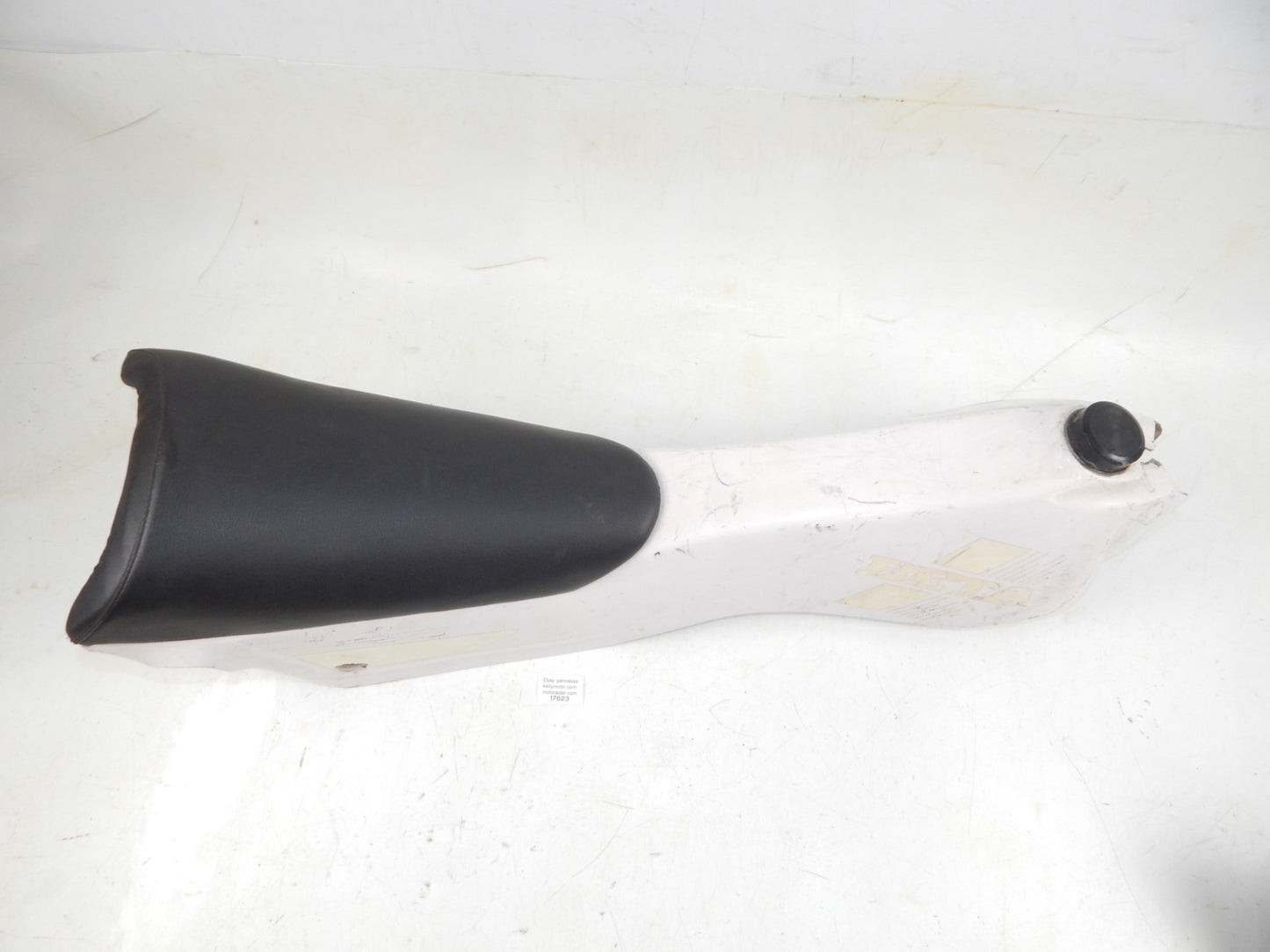 1981 BETA TRAIL 125 SADDLE SEAT COWLING FUEL PETROL GASTANK FIBERGLASS VINTAGE - MotoRaider