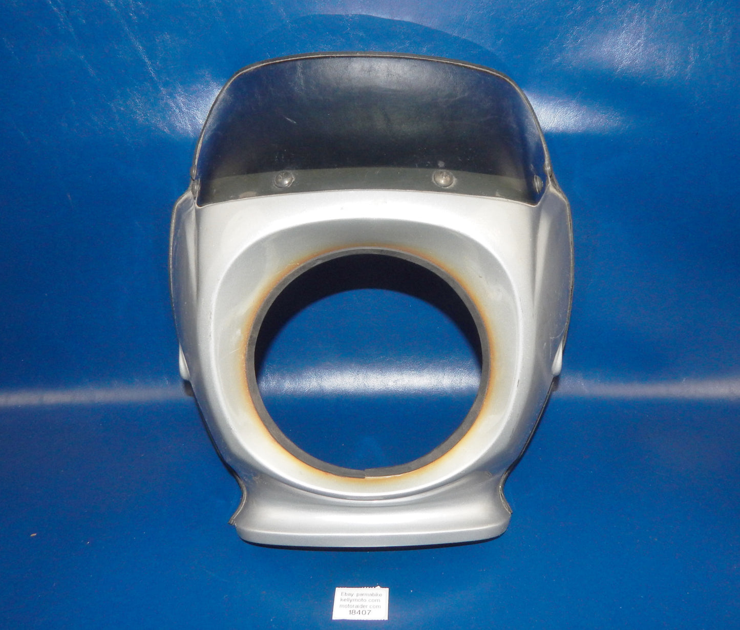 1980's SUZUKI GSX250 WINDSCREEN WINDSHIELD UPPER FAIRING COWLING 94411-4440 - MotoRaider