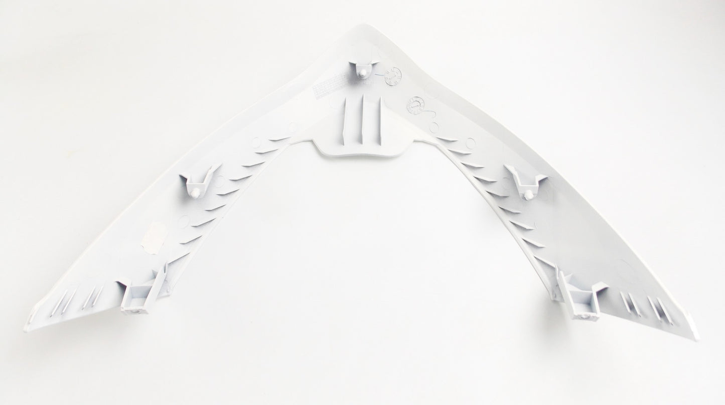 OEM SUZUKI 2007-2008 BURGMAN UH125/UH200 FRONT TOP CENTER COVER WHITE 48131-03H - MotoRaider