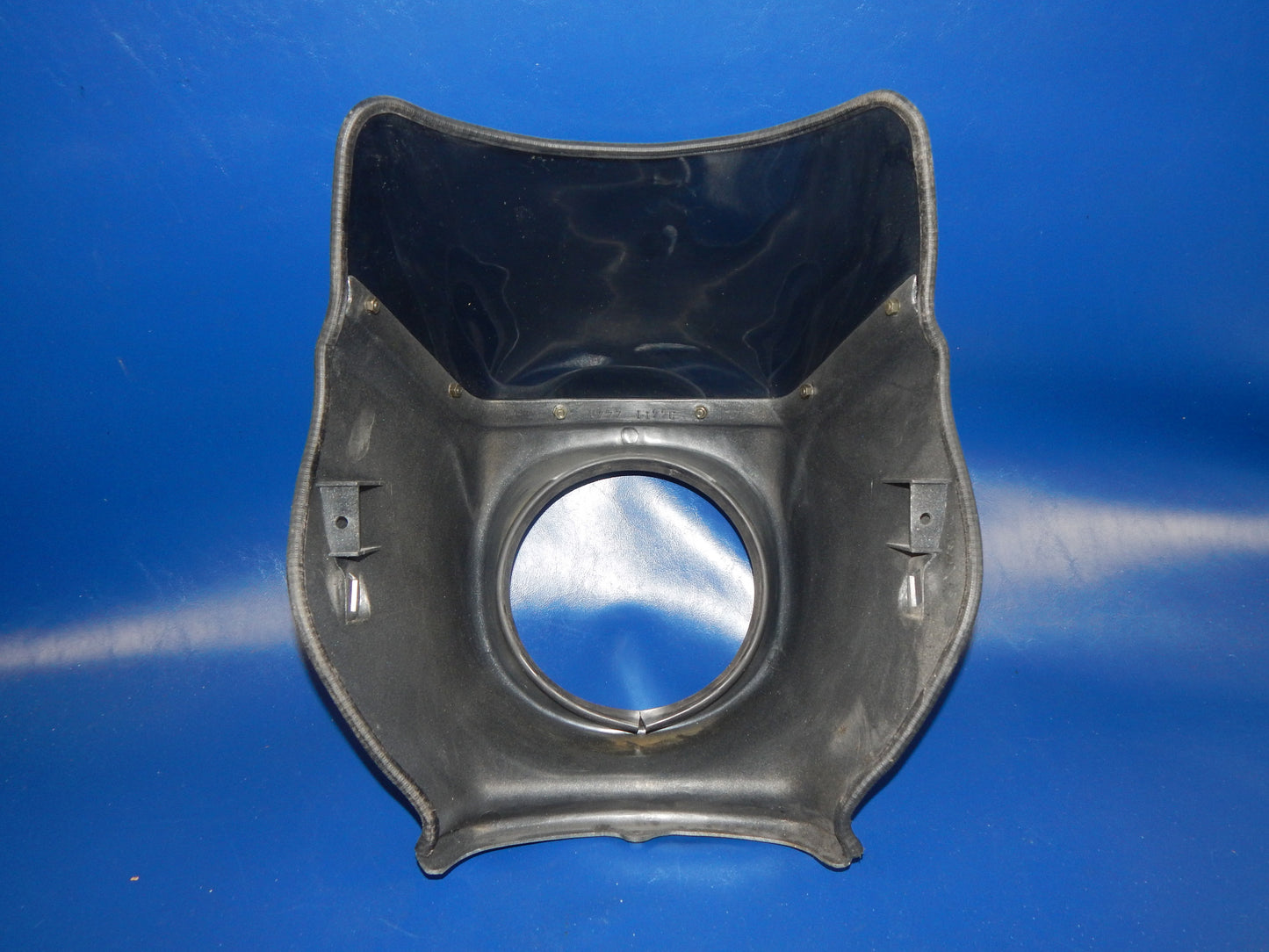 1980's SUZUKI GSX250 WINDSCREEN WINDSHIELD UPPER FAIRING COWLING 94411-4440 - MotoRaider