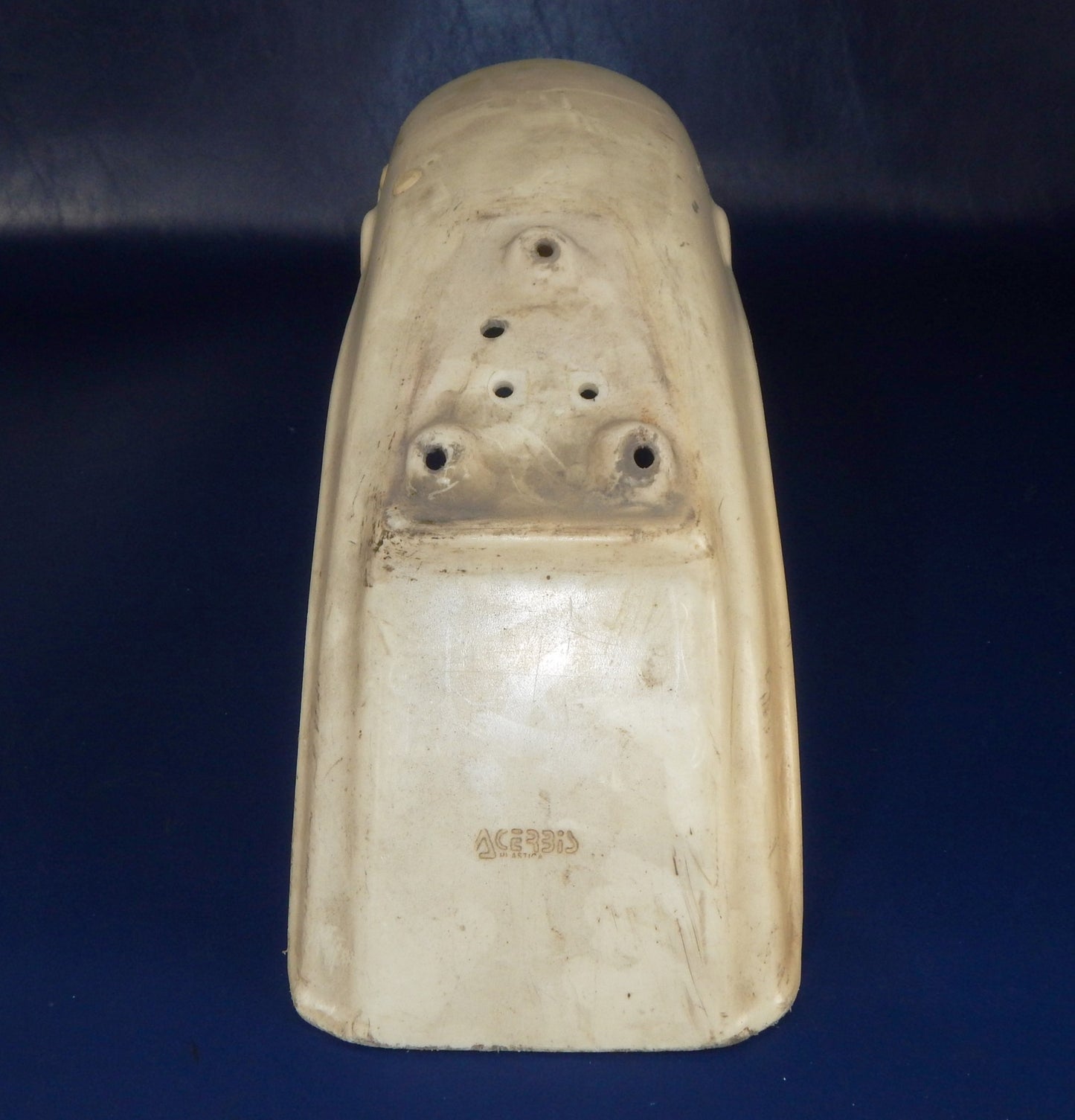 ACERBIS MUDGUARD REAR FENDER WHITE PLASTIC L=31.25" VINTAGE ENDURO BETA FANTIC - MotoRaider