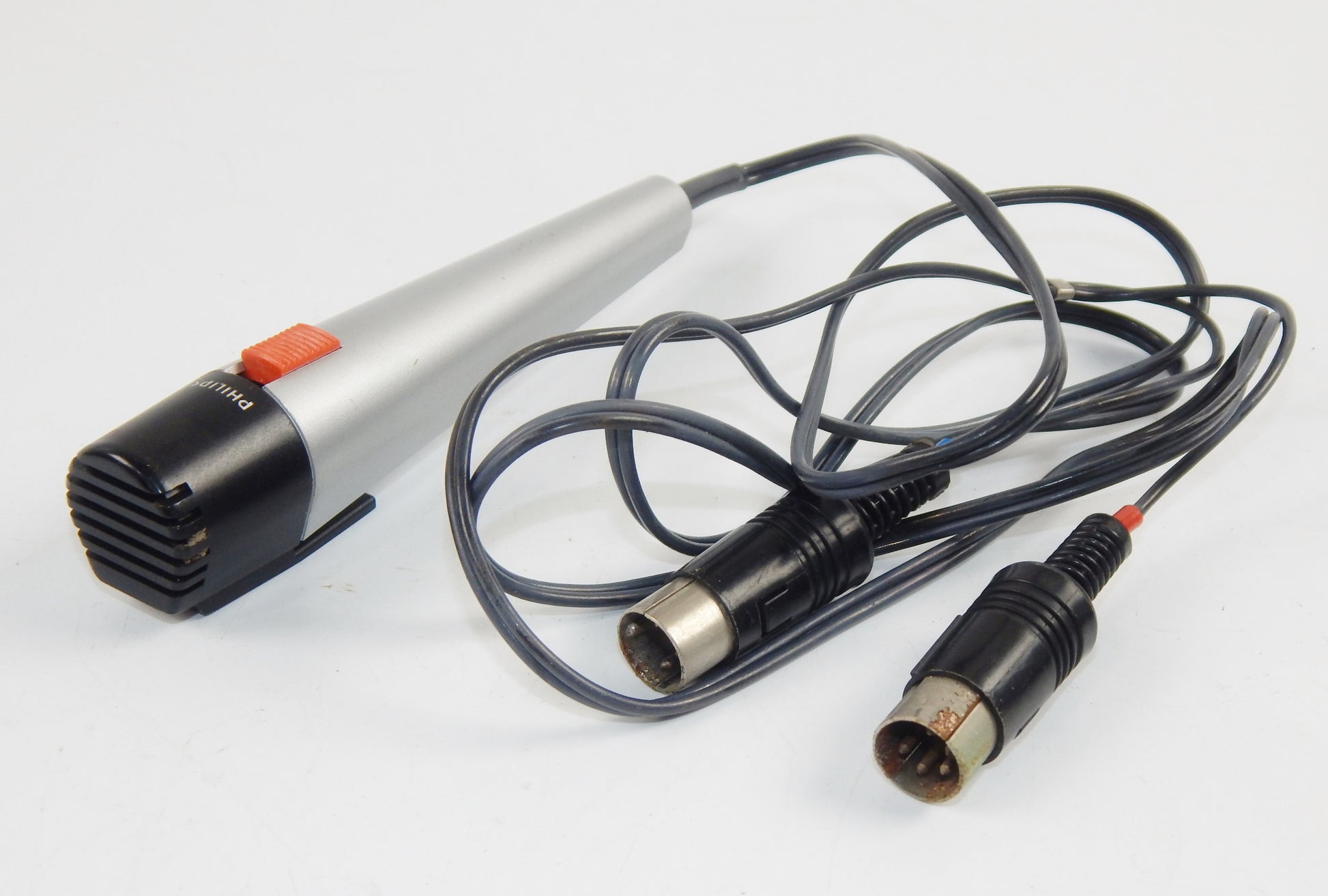 1970's PHILLIPS CASSETE RECORDER PLAYER 2202 TAPE SPEED 4.75 cm/s MICHROPHONE - MotoRaider