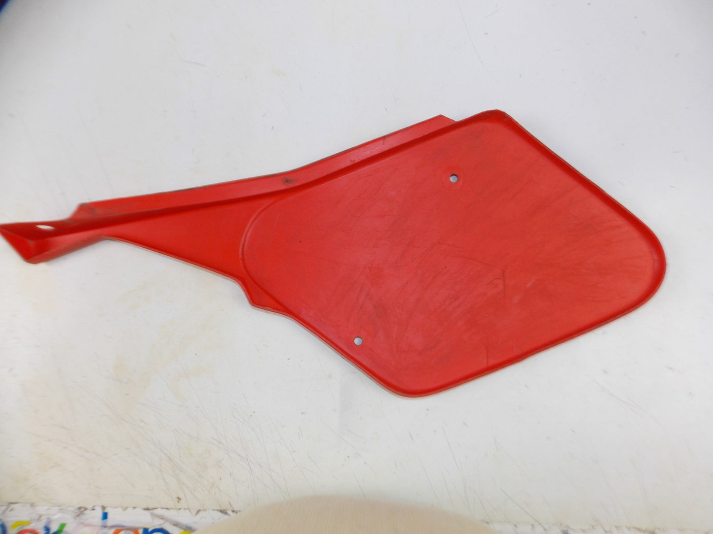 VINTAGE BETA 1983 CR 250 FRAME CHASSIS RH PLASTIC COVER RED PANEL MOTOCROSS - MotoRaider