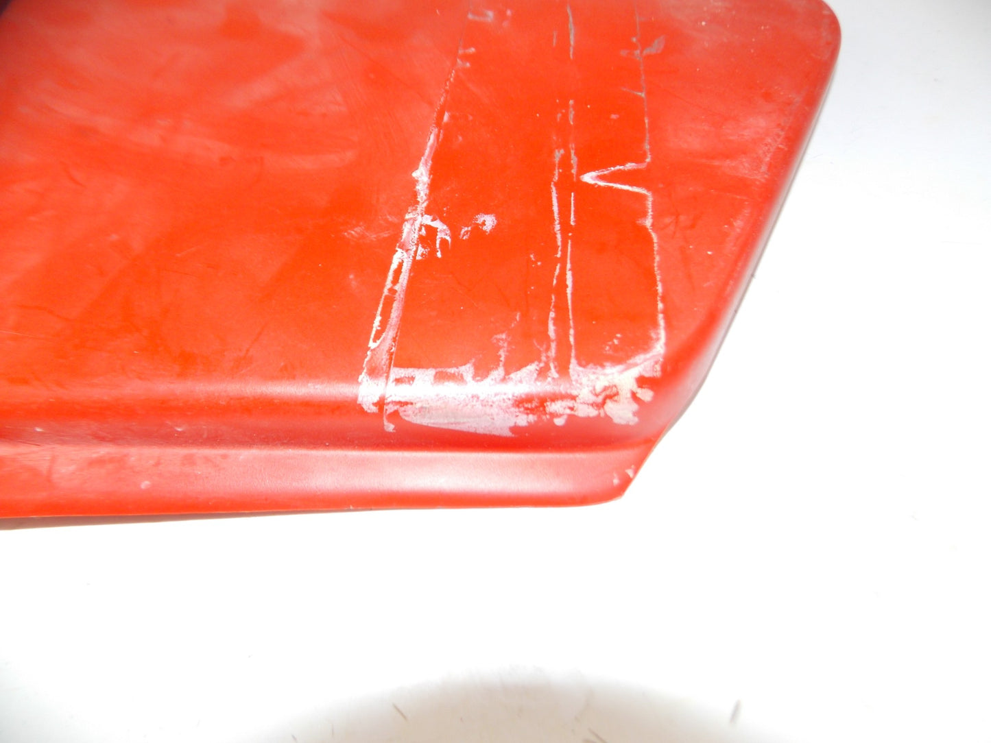 VINTAGE BETA 1983 CR 250 FRAME CHASSIS RH PLASTIC COVER RED PANEL MOTOCROSS - MotoRaider