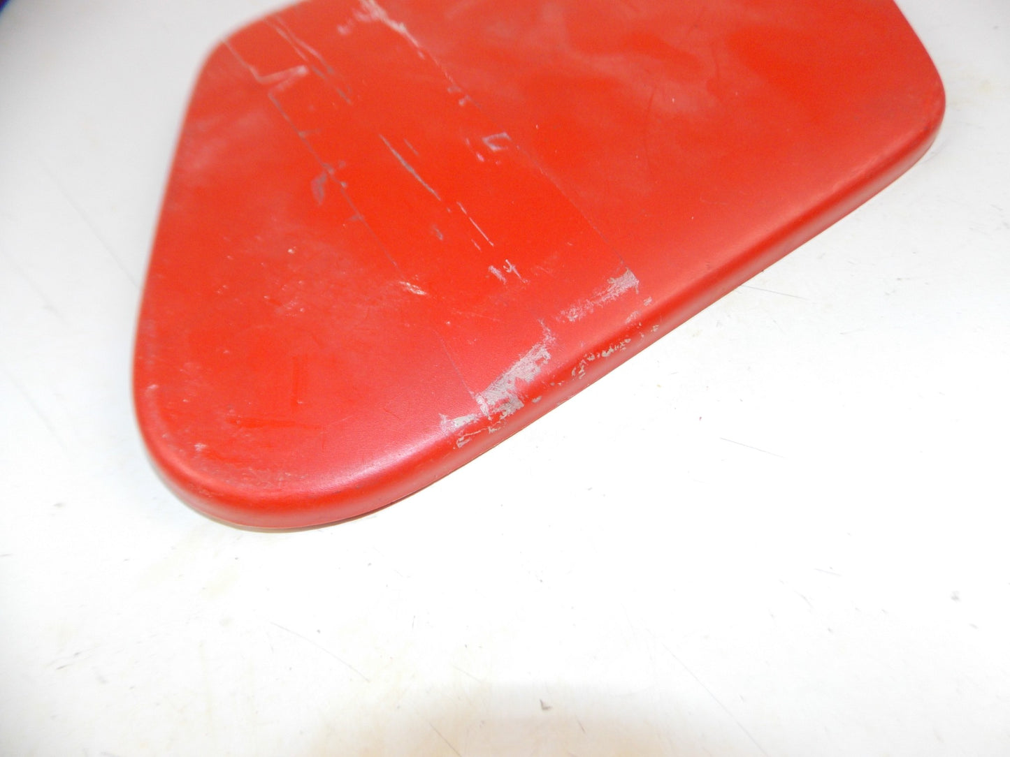 VINTAGE BETA 1983 CR 250 FRAME CHASSIS RH PLASTIC COVER RED PANEL MOTOCROSS - MotoRaider