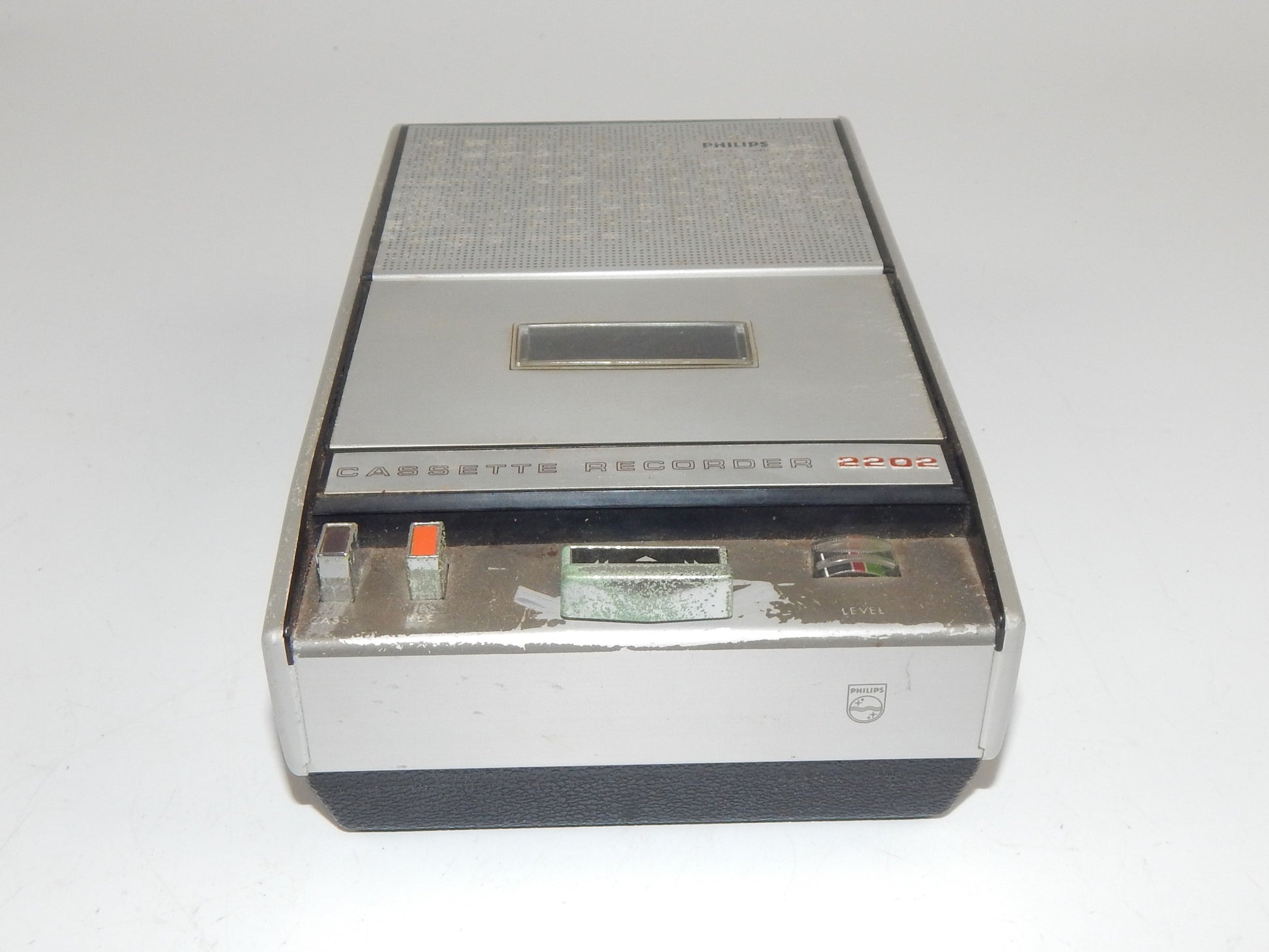 1970's PHILLIPS CASSETE RECORDER PLAYER 2202 TAPE SPEED 4.75 cm/s MICHROPHONE - MotoRaider