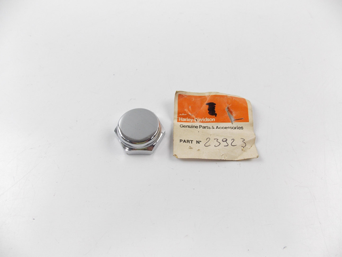 OEM HARLEY DAVIDSON 76-81 SS125 FRONT FORK STEERING UPPER BRACKET NUT 800023923 - MotoRaider