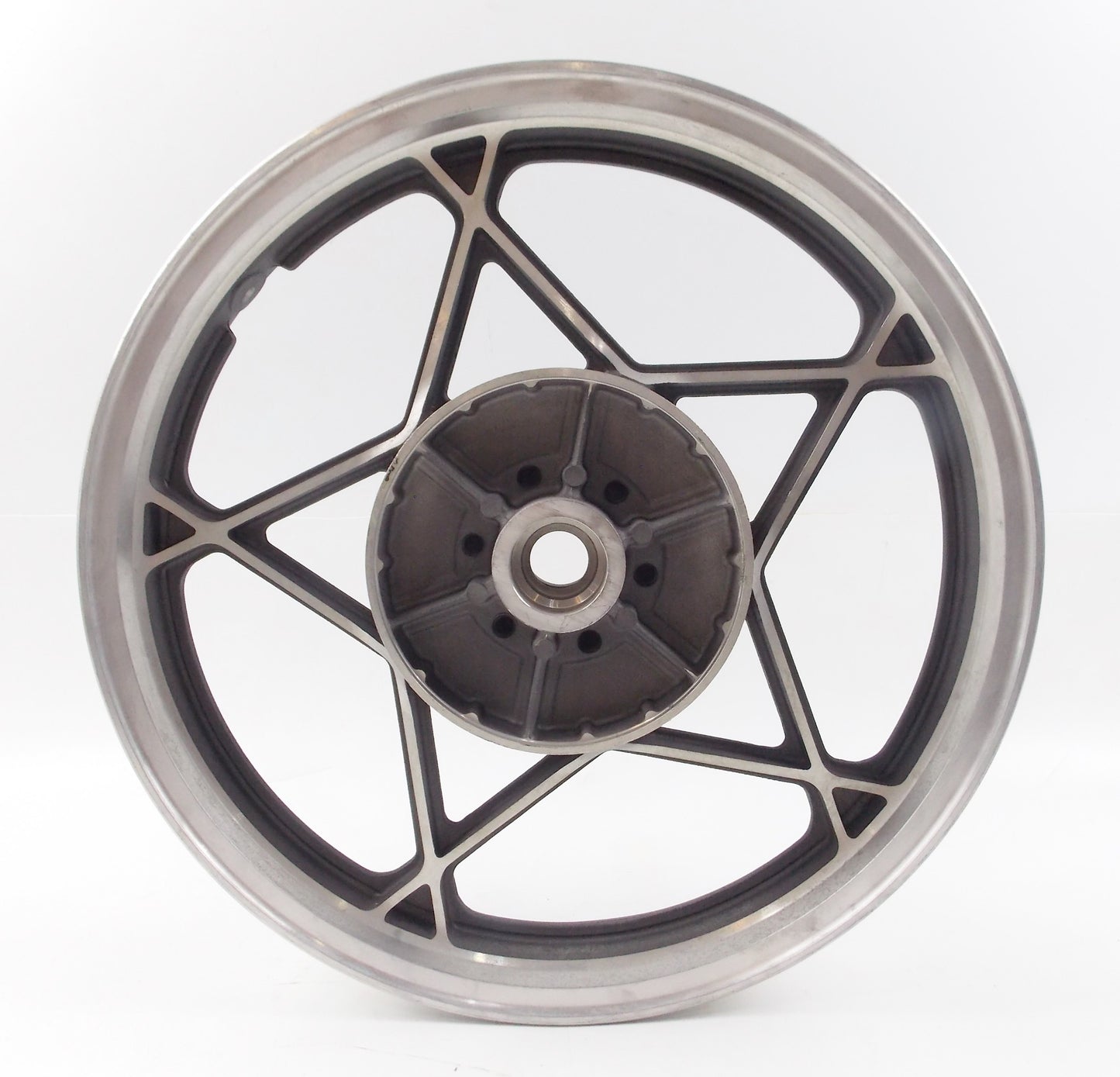 NOS OEM 1978 SUZUKI GS REAR WHEEL RIM J 18X2.15 DOT BLACK/SILVER - MotoRaider