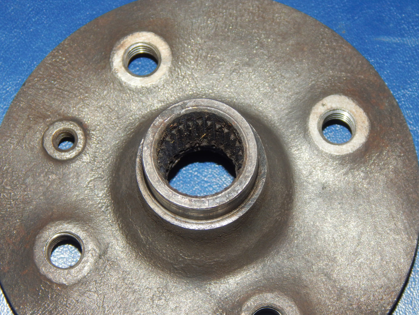 VINTAGE VESPA PIAGGIO FRONT WHEEL BRAKE PLATE DRUM D=168mm SCOOTER ITALY - MotoRaider