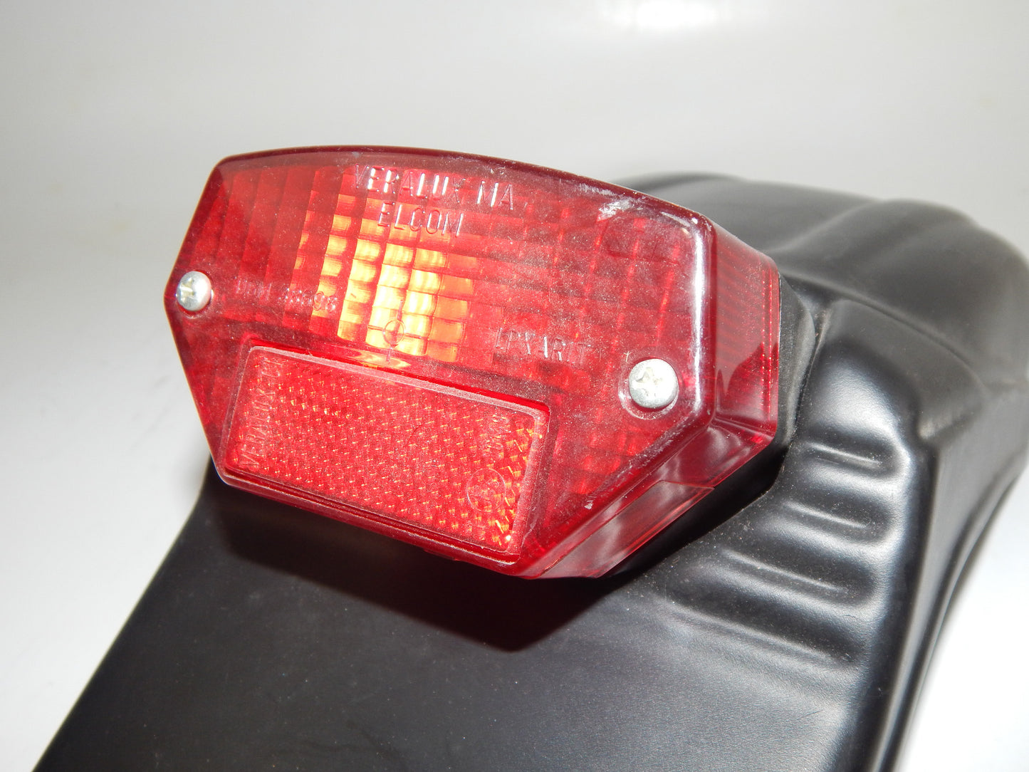 1990's MOTORCYCLE REAR BLACK PLASTIC SHORT FENDER+VERALUX TAILIGHT ENDURO ITALY - MotoRaider
