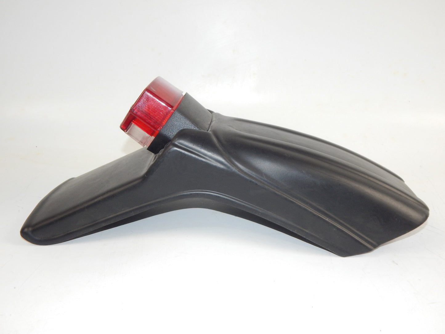 1990's MOTORCYCLE REAR BLACK PLASTIC SHORT FENDER+VERALUX TAILIGHT ENDURO ITALY - MotoRaider