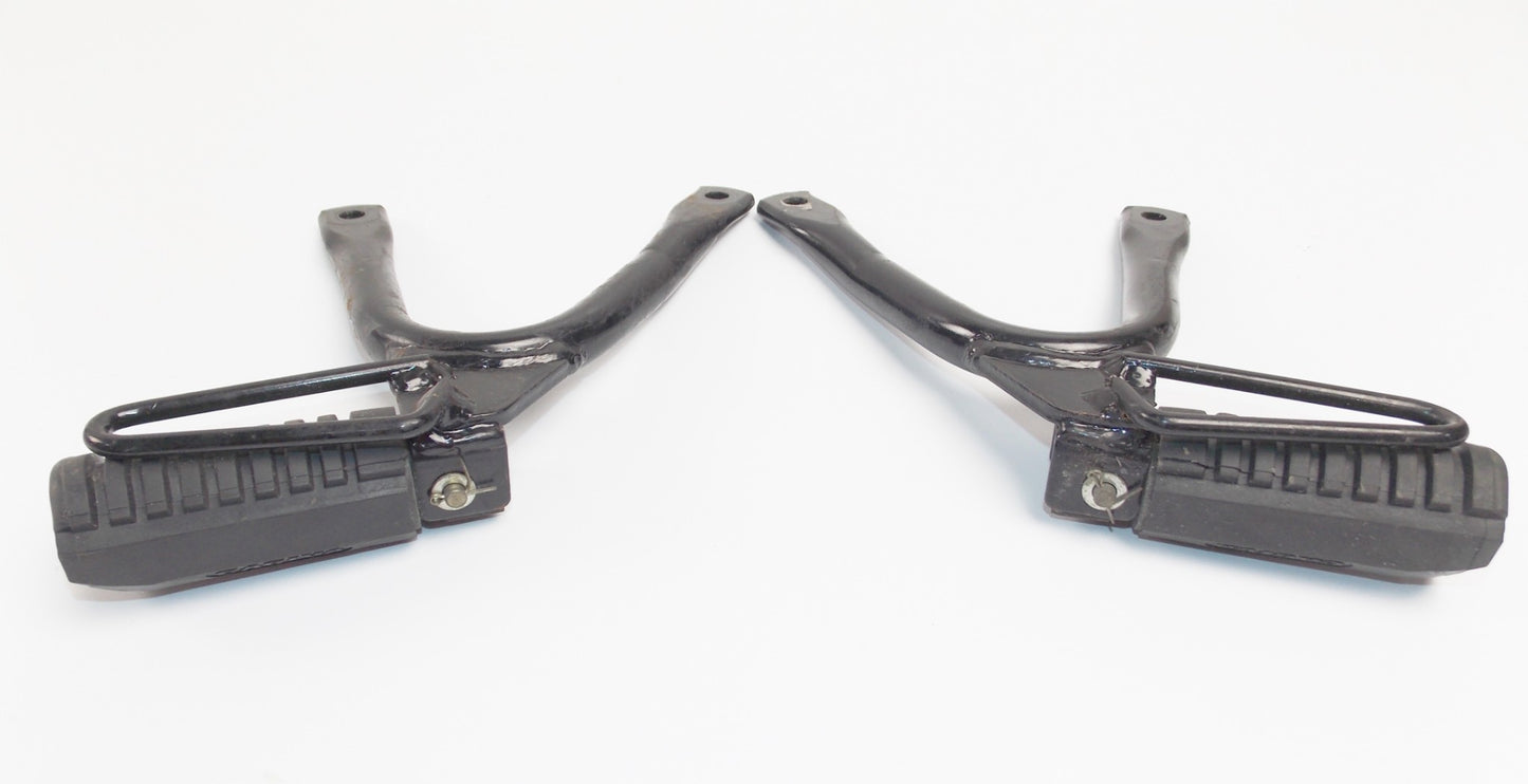 1986 CAGIVA ELEFANTRE 125 PASSENGER FOOTREST+MOUNT RH/LH 41452/41453/41461/41462 - MotoRaider