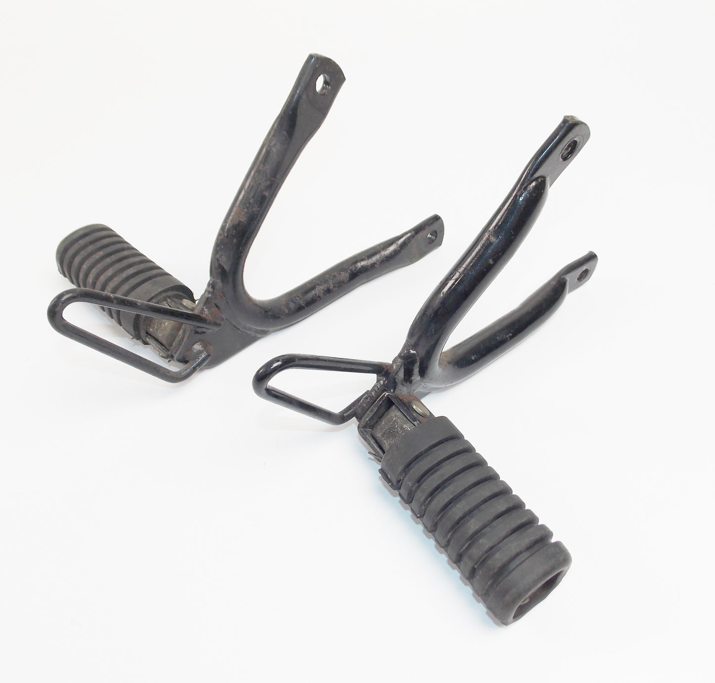 1986 CAGIVA ELEFANTRE 125 PASSENGER FOOTREST+MOUNT RH/LH 41452/41453/41461/41462 - MotoRaider