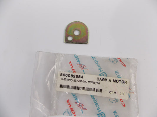 NOS OEM 1993-1996 DUCATI MONSTER 600/900 REAR PLATE 800062584 - MotoRaider