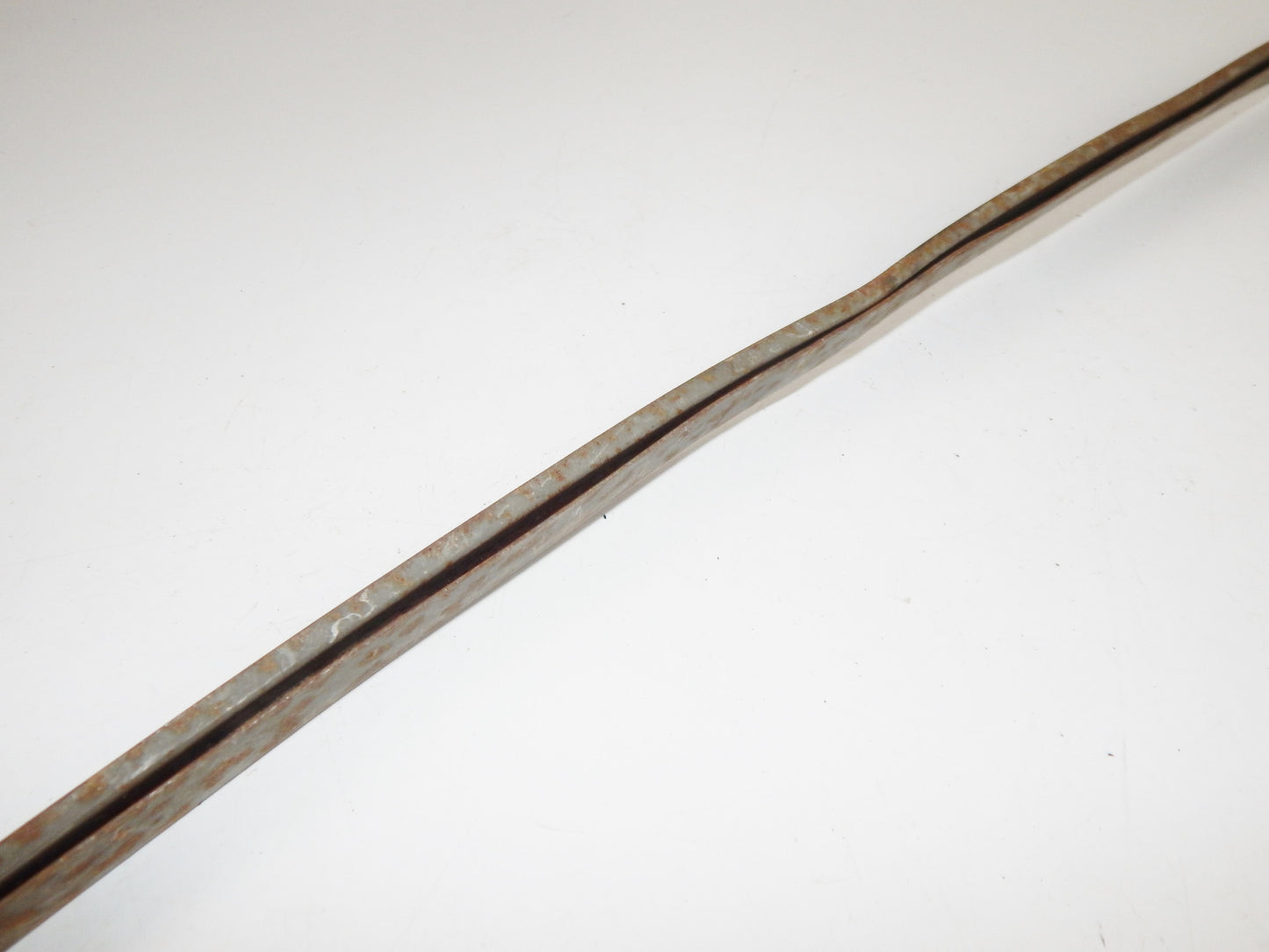 1960's VW BUG BEETLE DOOR INTERIOR WINDOW REGULATOR GLASS GUIDE PLATE - MotoRaider