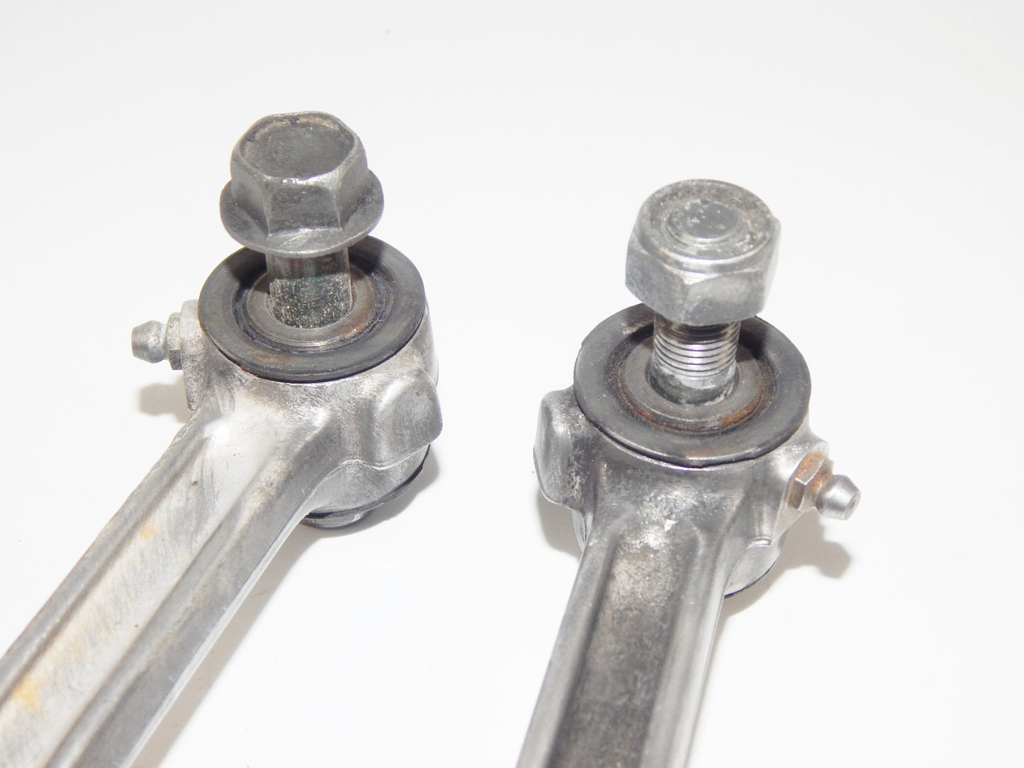 1989 KAWASAKI ZX 750 NINJA REAR SHOCK SUSPENSION ARM CONNECTORS VINTAGE - MotoRaider