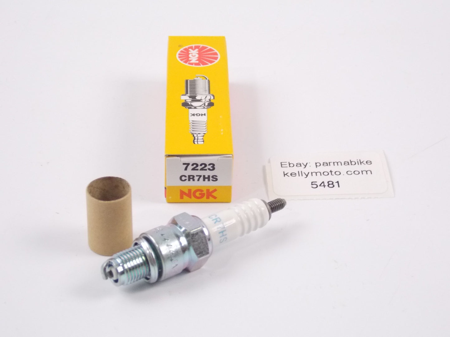 BOX OF 5 NOS NGK CR7HS 7223 SPARK PLUGS YAMAHA HONDA KAWASAKI SUZUKI BMW - MotoRaider