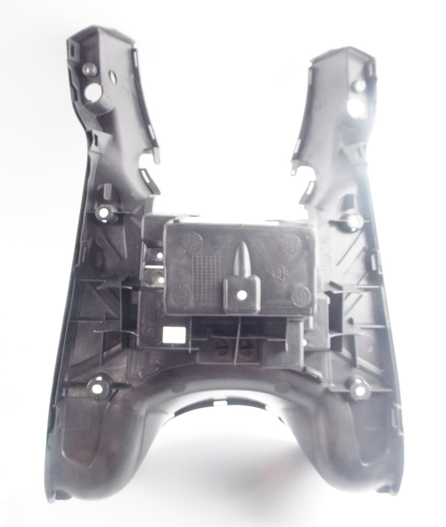PEUGEOT SYM HDR125 FLOOR PANEL COUNTER SHIELD 801225N | SYM 64310-HHA-0000 - MotoRaider