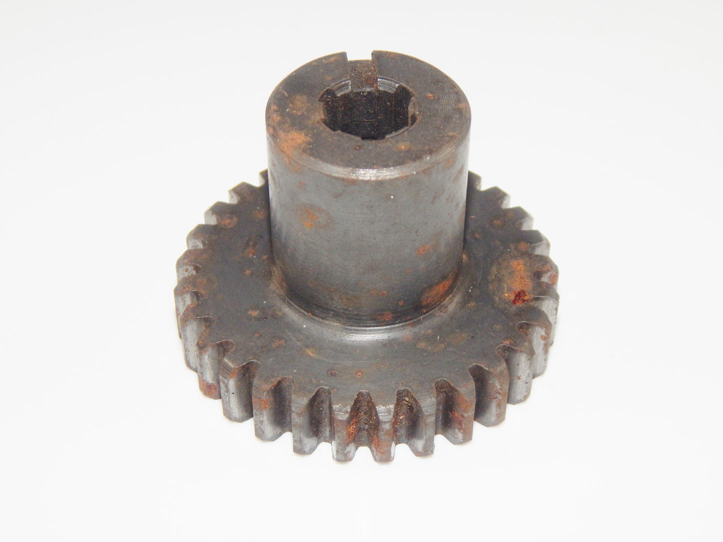 1970's VINTAGE HUSQVARNA 4-SPEED AUXILIAR SHAFT DRIVE GEAR CRANSHAFT 29T - MotoRaider