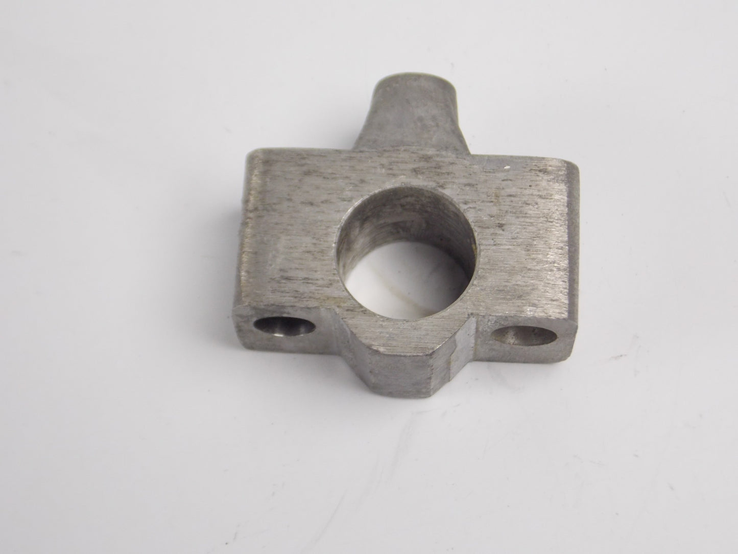 OEM LAVERDA 1200 MOTOR CAMSHAFT SUPPORT 21103350 21 103 350 21103351 21103351 - MotoRaider