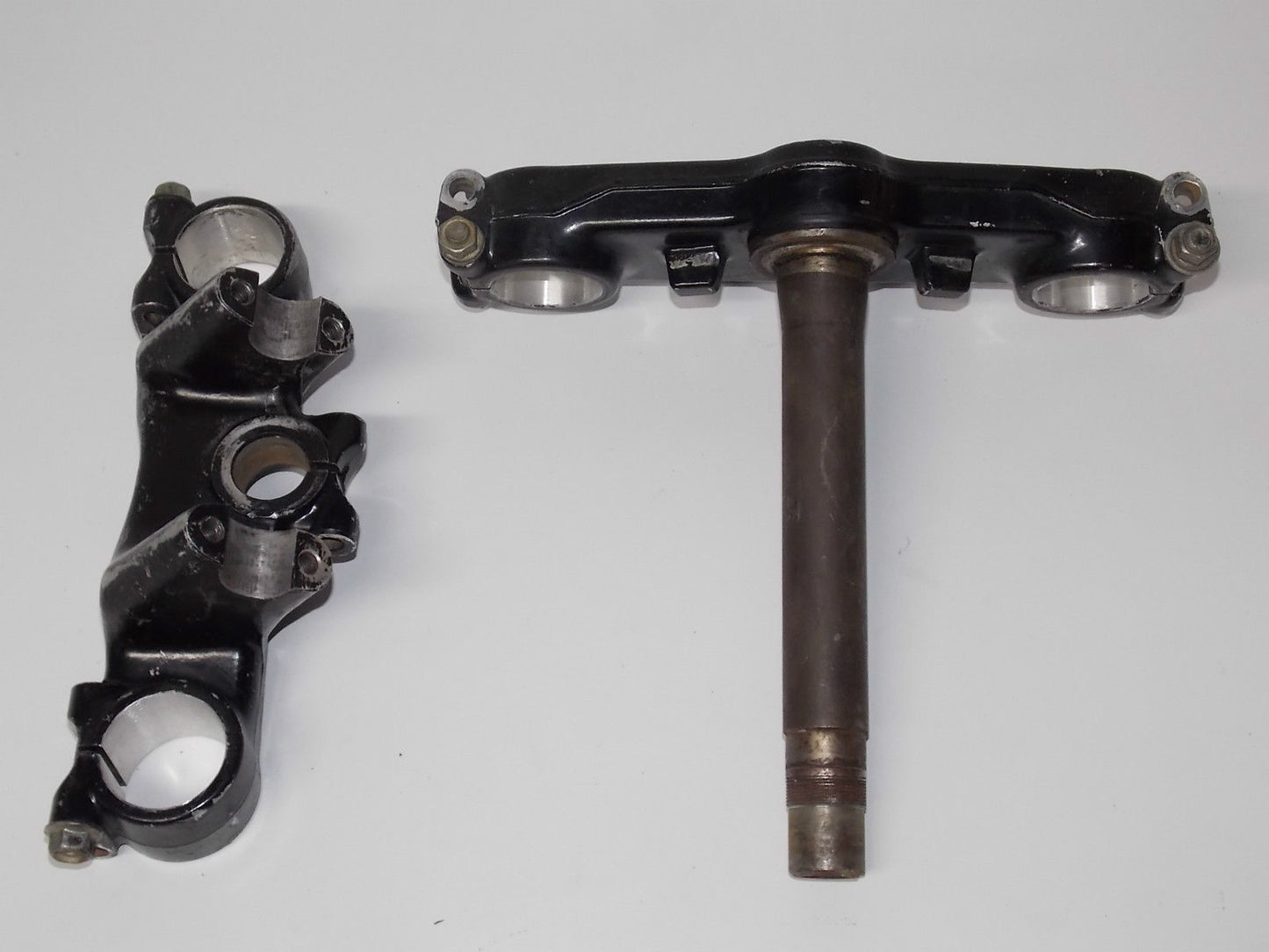 YAMAHA TRIPLE CLAMP TREE FORKS STEERING STEM BAR MOUNTS YZ250E YZ250 YZ 250 465 - MotoRaider